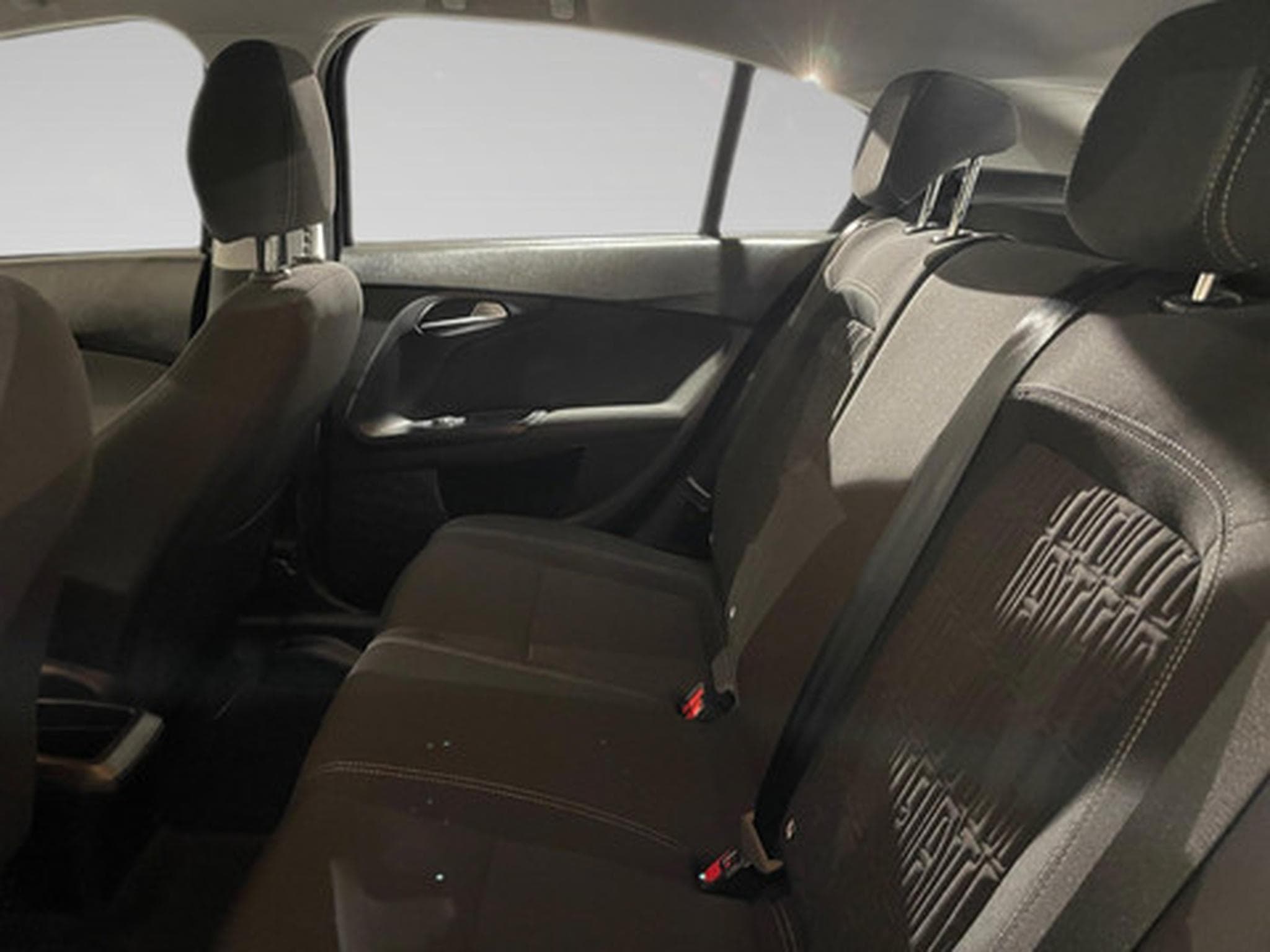 Fiat Tipo 1.5 Hybrid 130 DCT7 (2024) - Photo 11