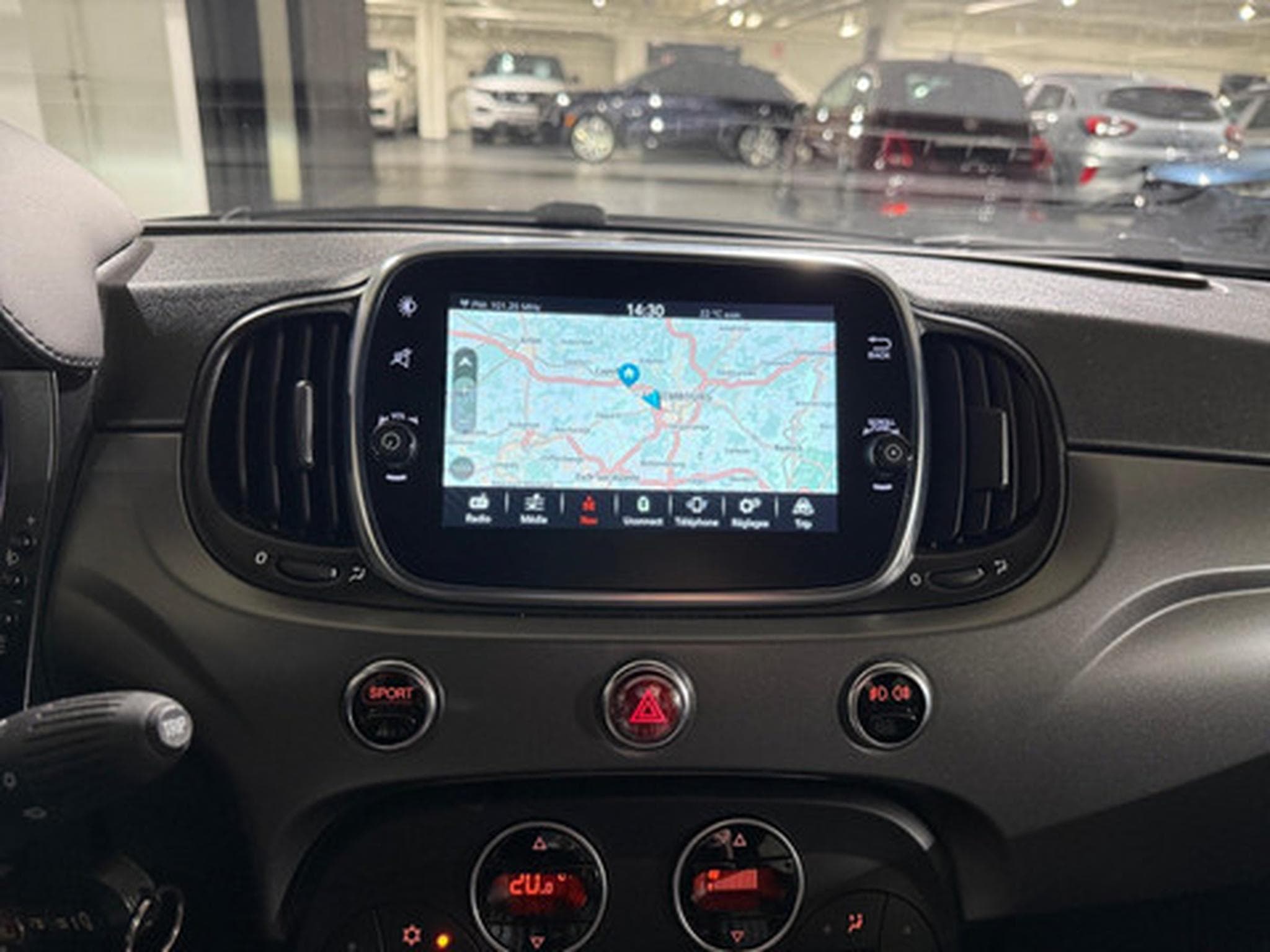 Abarth 500 1.4 T-Jet 595 121kW Turismo (2020) - Photo 3