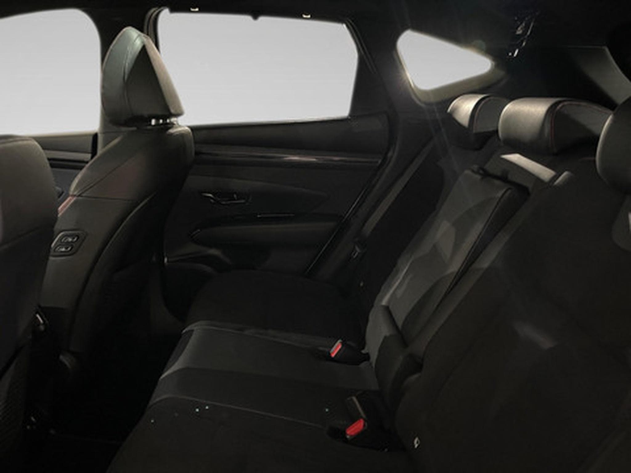 Hyundai Tucson 1.6 T-GDi Plug-in Hybrid 4x4 Shine (2024) - Photo 11
