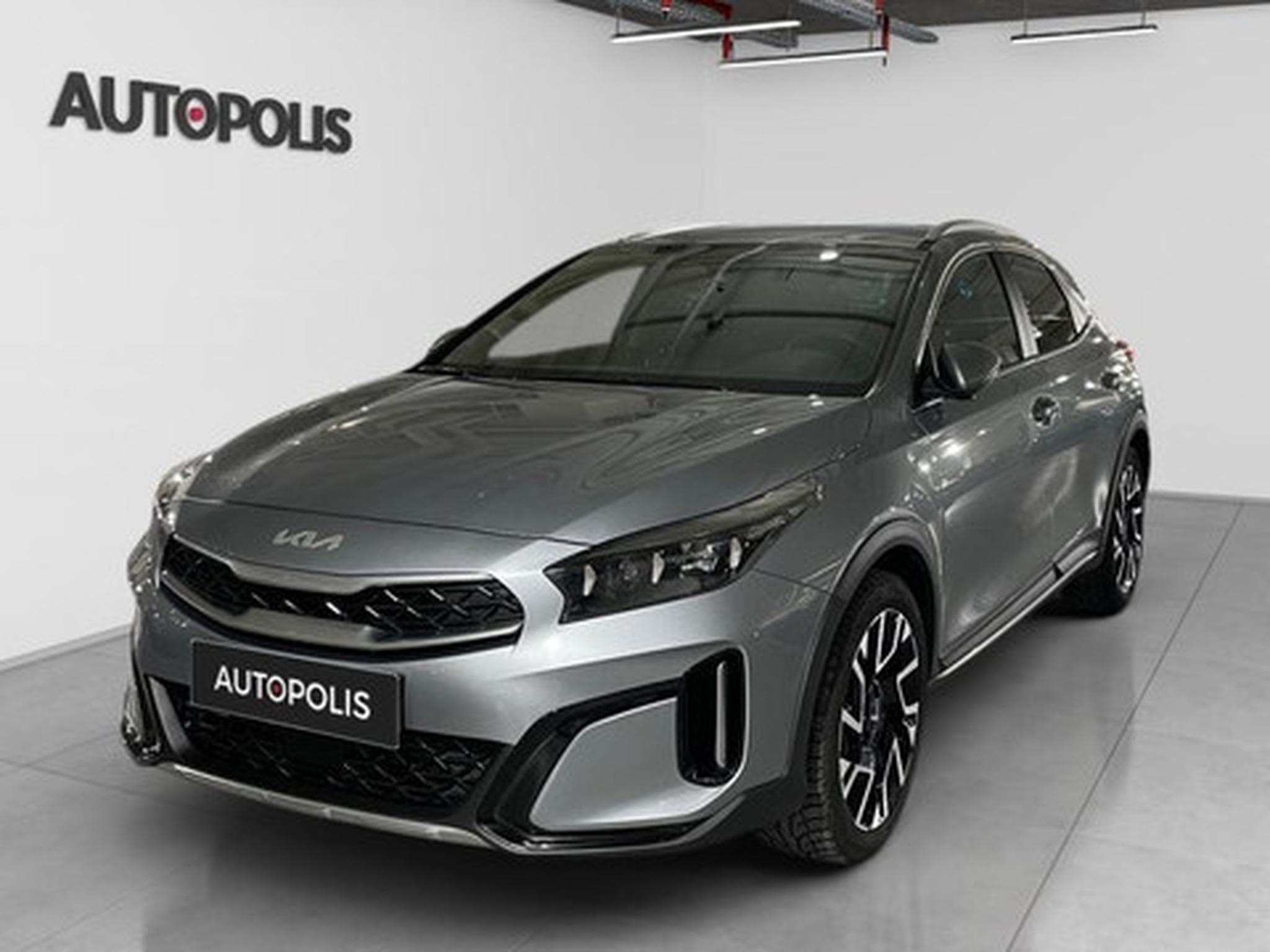 Kia XCeed 1.5 T-GDi 140 DCT Pulse (2024) - Photo 16