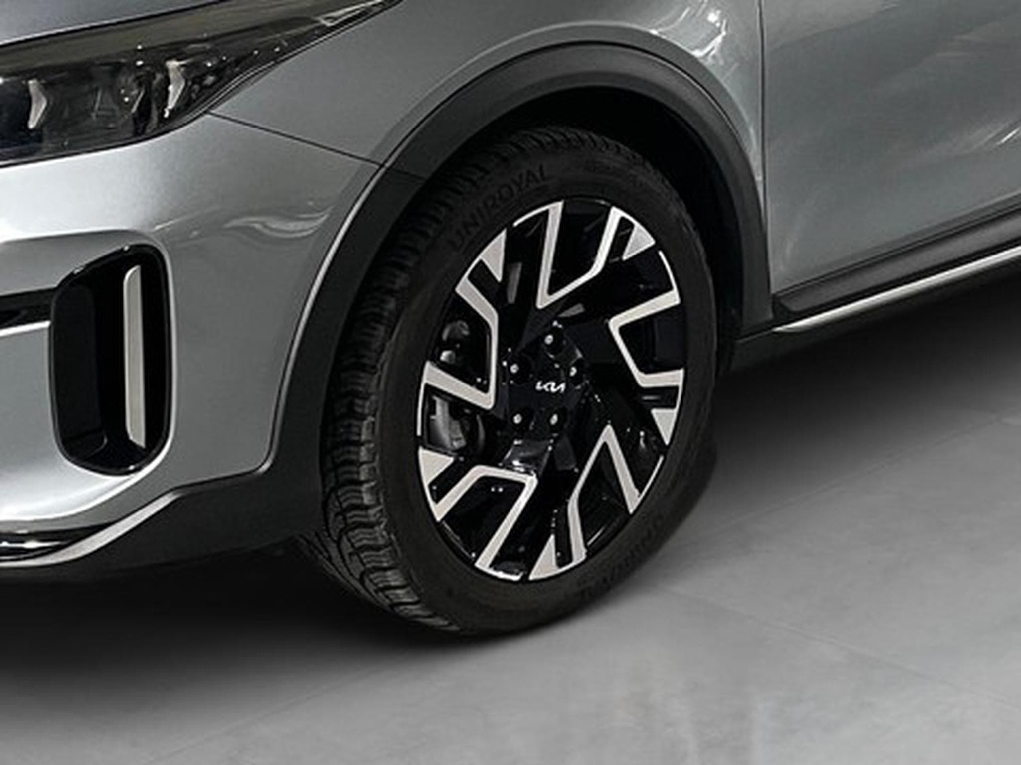 Kia XCeed 1.5 T-GDi 140 DCT Pulse (2024) - Photo 20
