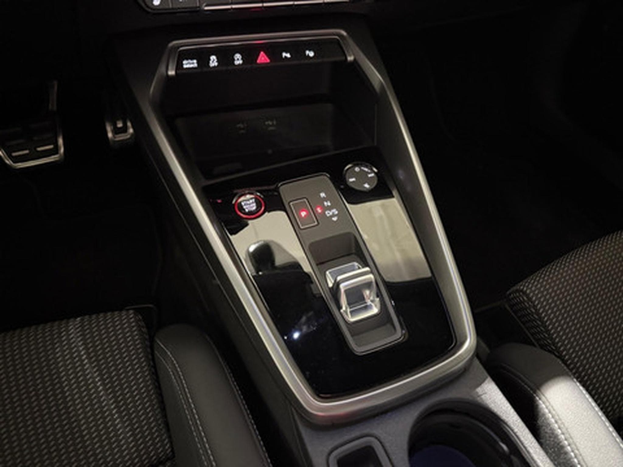 Audi A3 Limousine TFSI S tronic quattro (2024) - Photo 10