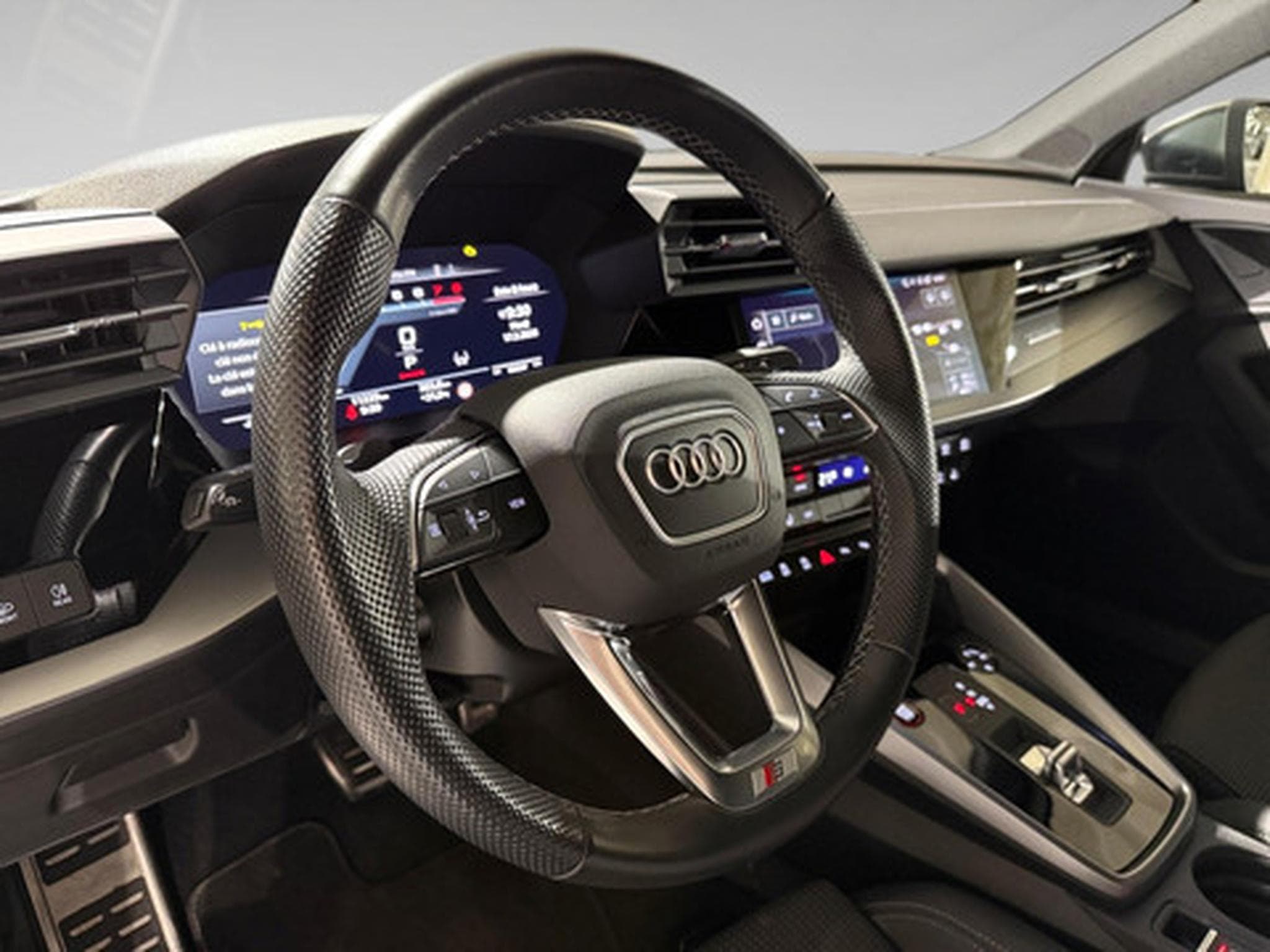 Audi A3 Limousine TFSI S tronic quattro (2024) - Photo 8