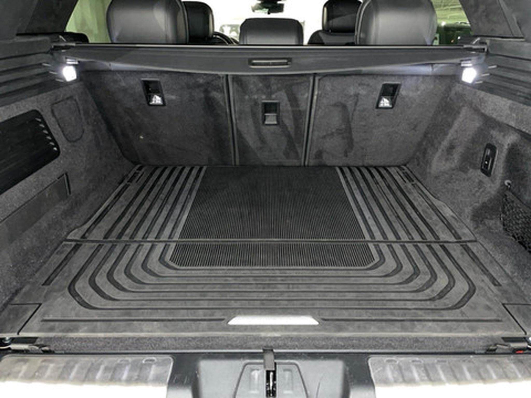 Land-Rover Range Rover Sport P400 Autobiography (2023) - Photo 12