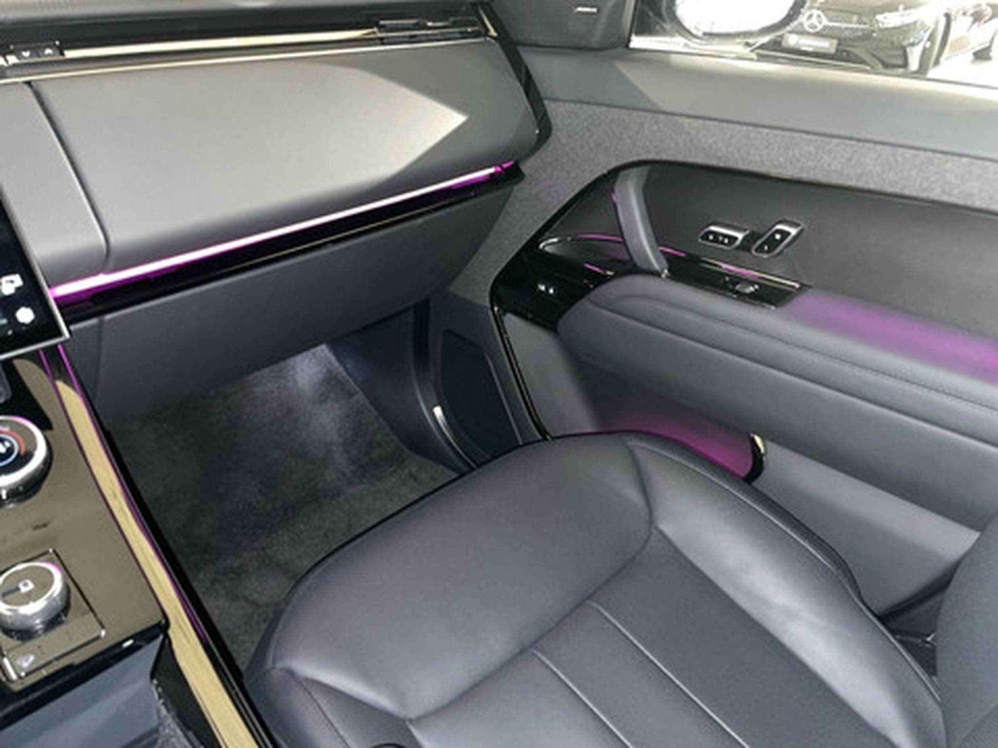 Land-Rover Range Rover Sport P400 Autobiography (2023) - Photo 9
