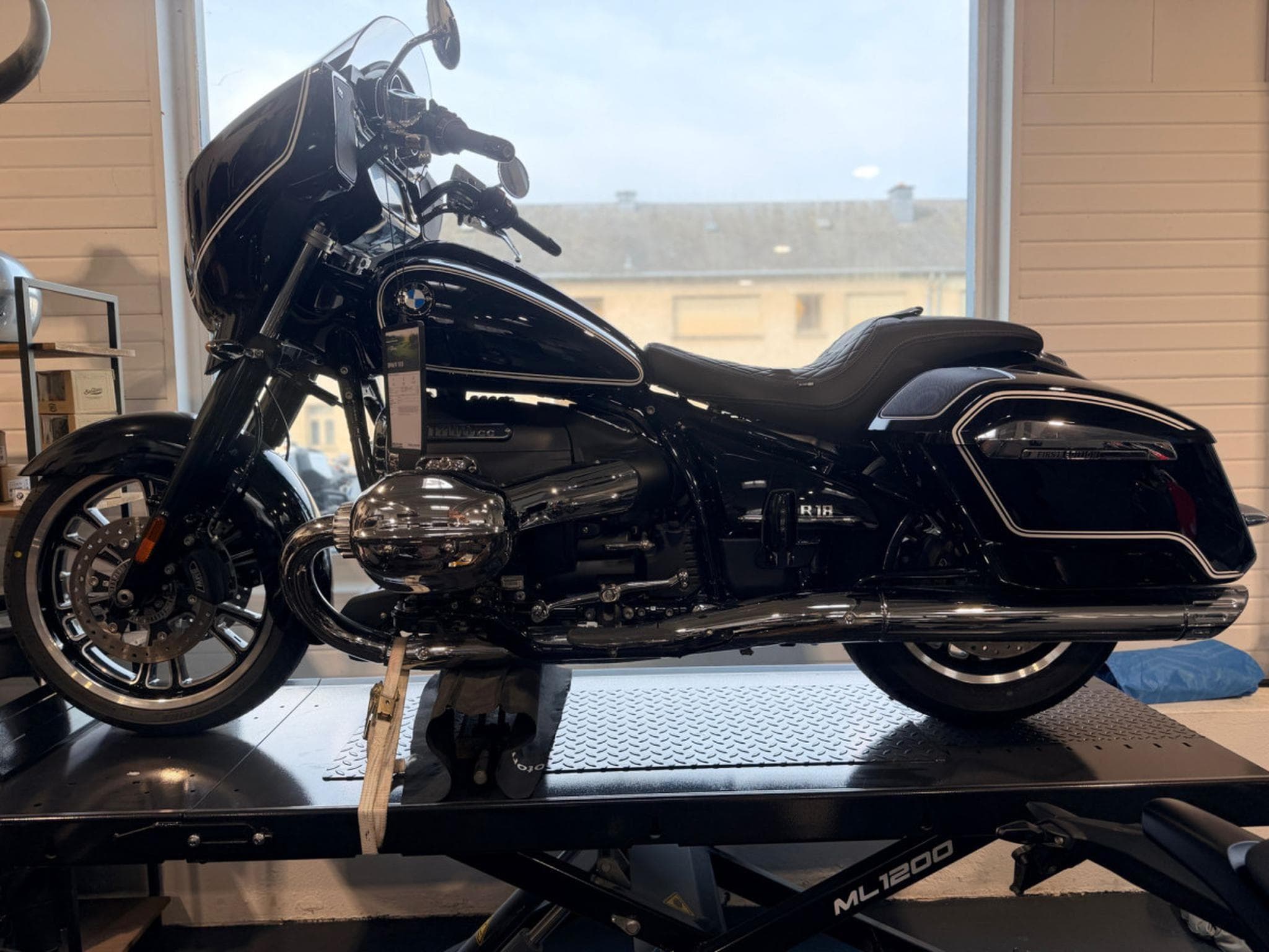 BMW R 18 B (2026) - Photo 1