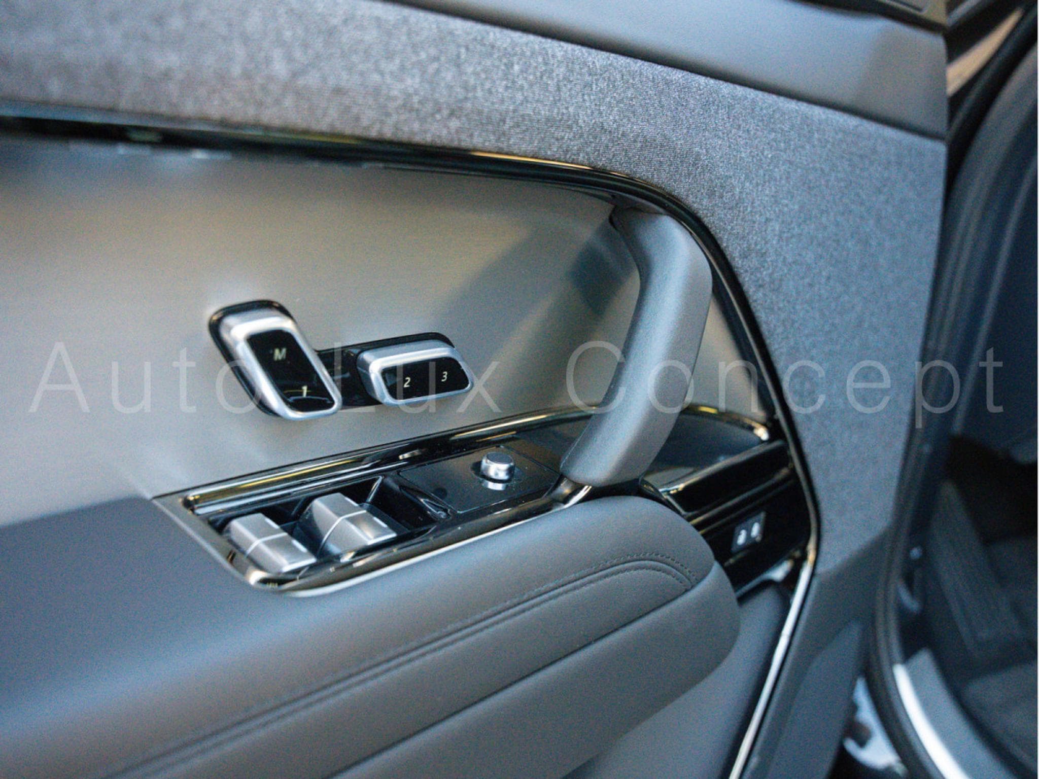 Land-Rover Range Rover Sport P460e Dynamic HSE AWD (2024) - Photo 13