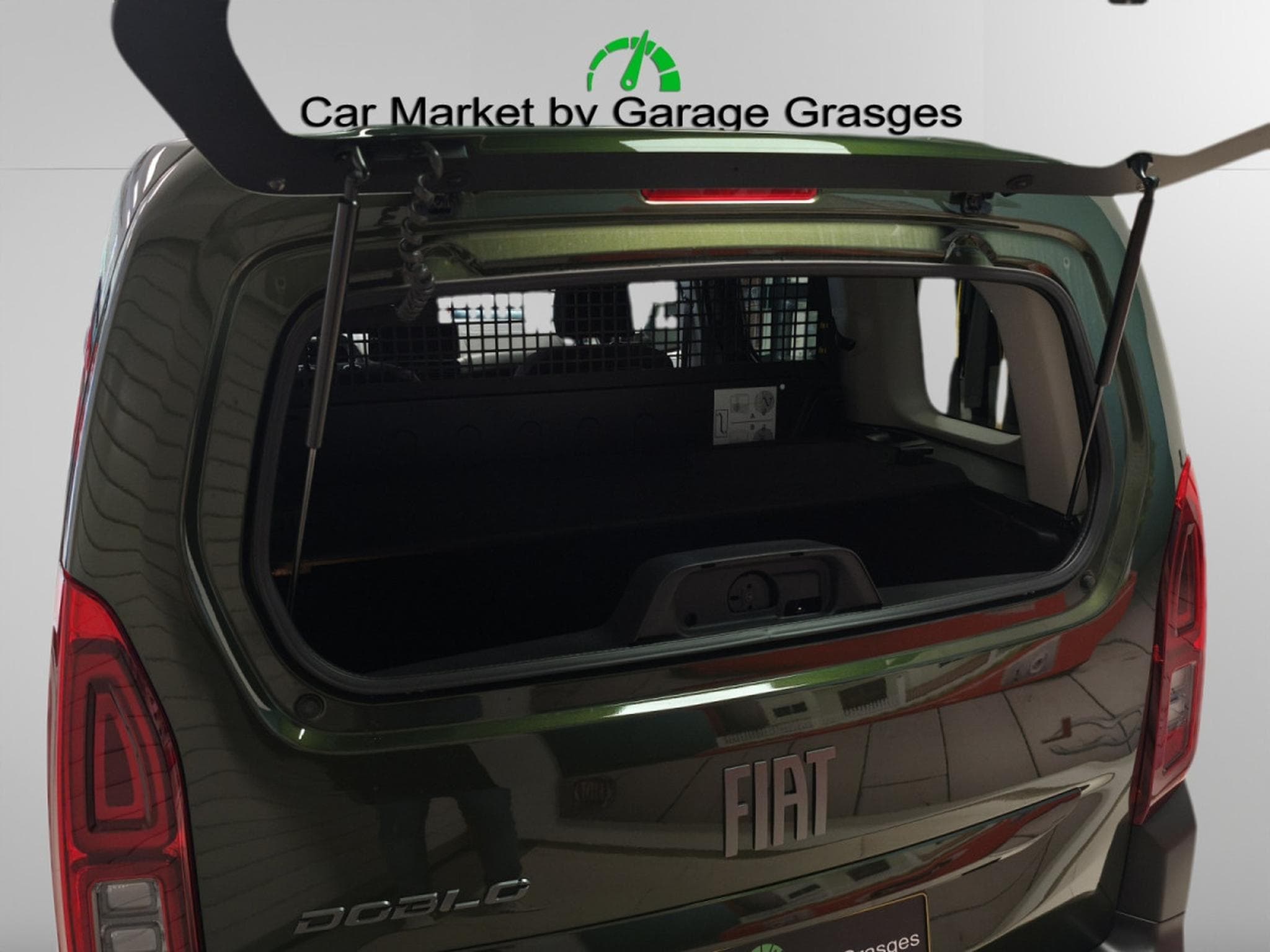 Fiat Doblo Kombi 1.5 BlueHDI (2024) - Photo 5