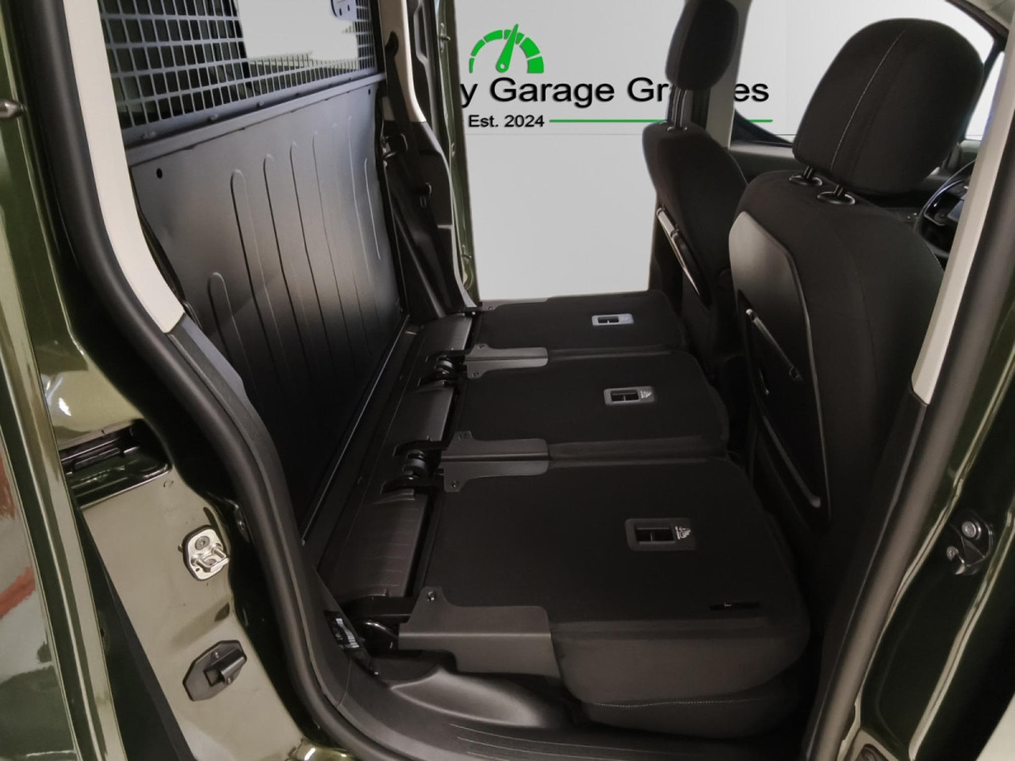 Fiat Doblo Kombi 1.5 BlueHDI (2024) - Photo 9