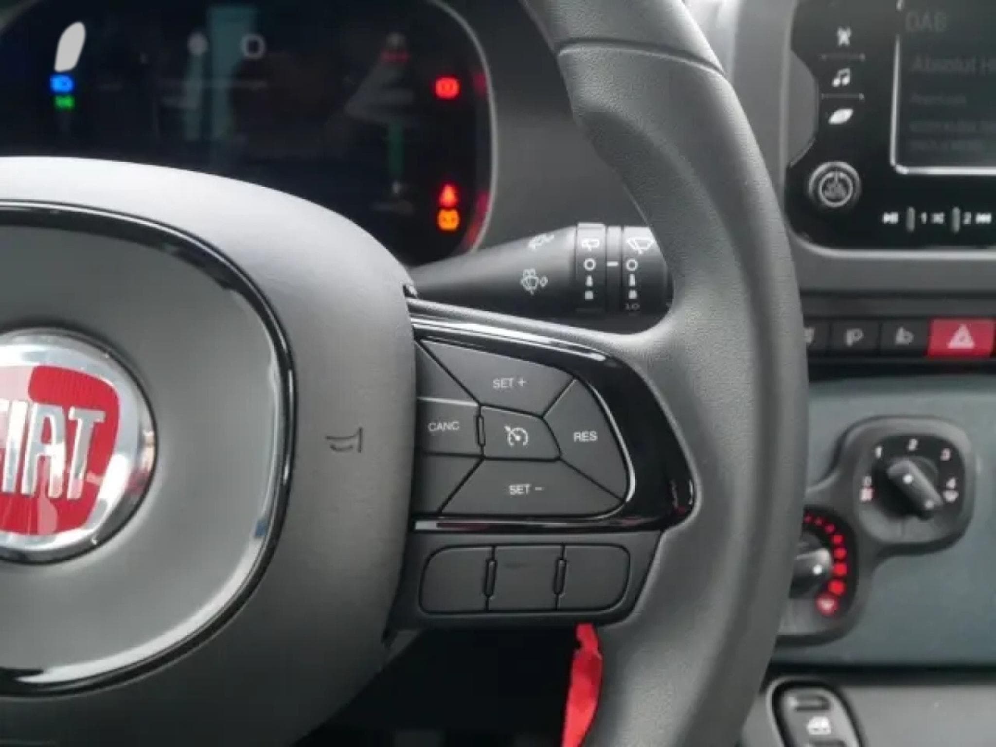Fiat Panda ICON HYBRID 1.0 GSE (2026) - Photo 14