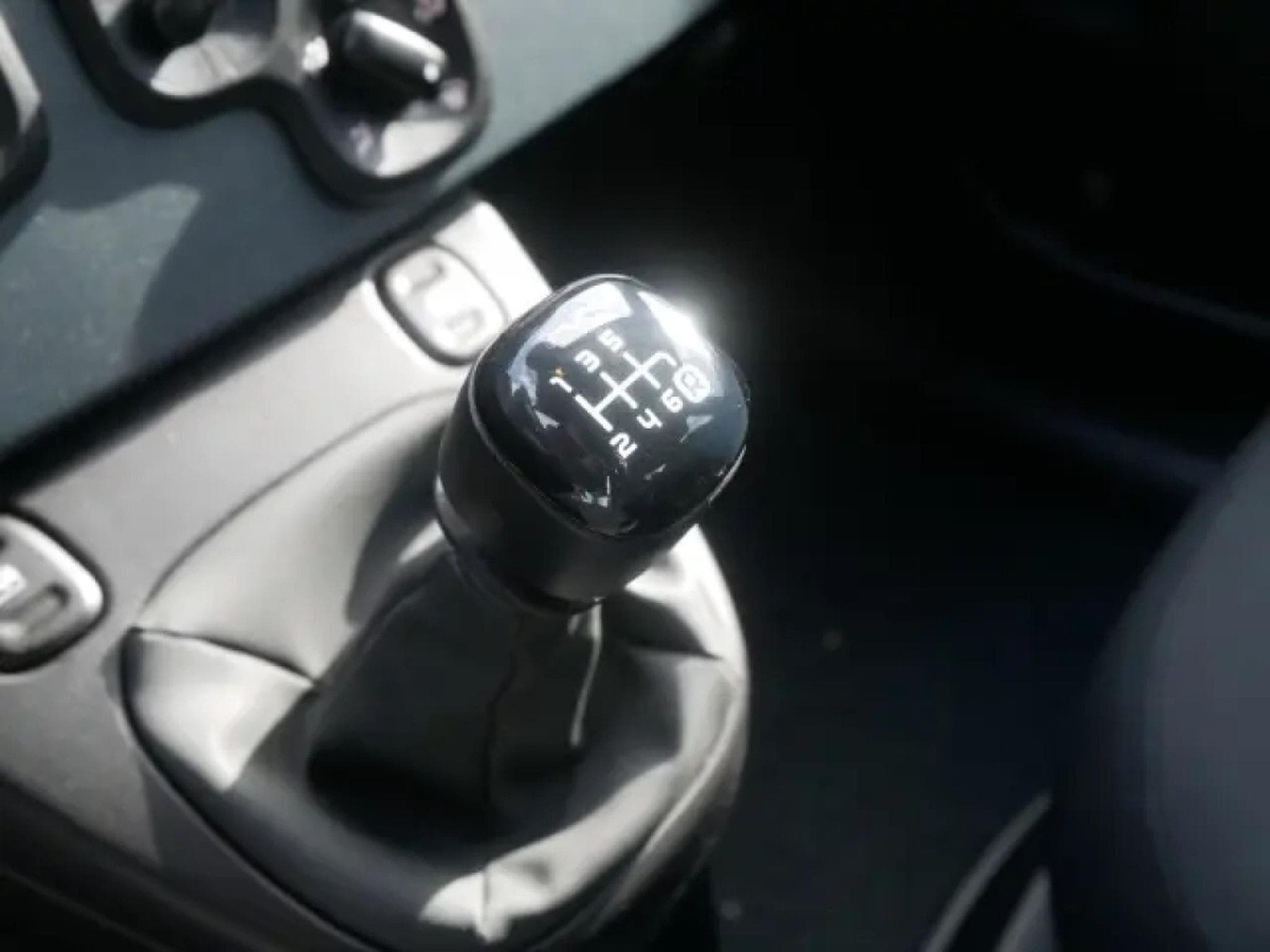 Fiat Panda ICON HYBRID 1.0 GSE (2026) - Photo 21