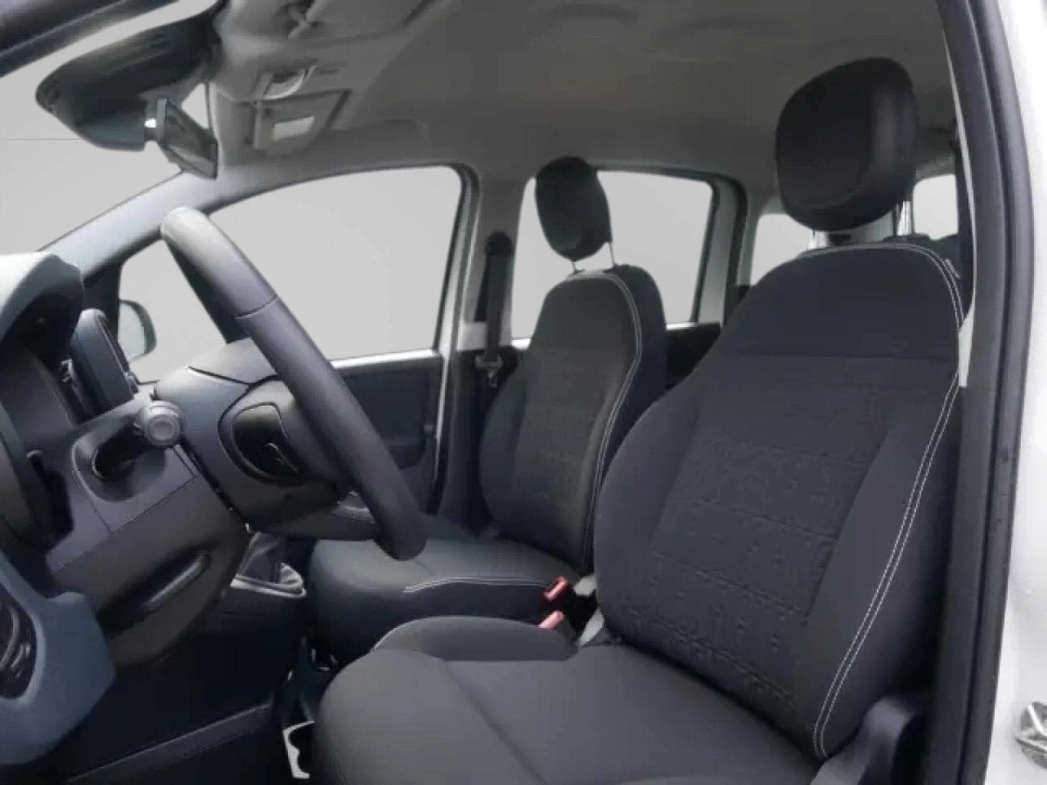 Fiat Panda ICON HYBRID 1.0 GSE (2026) - Photo 8