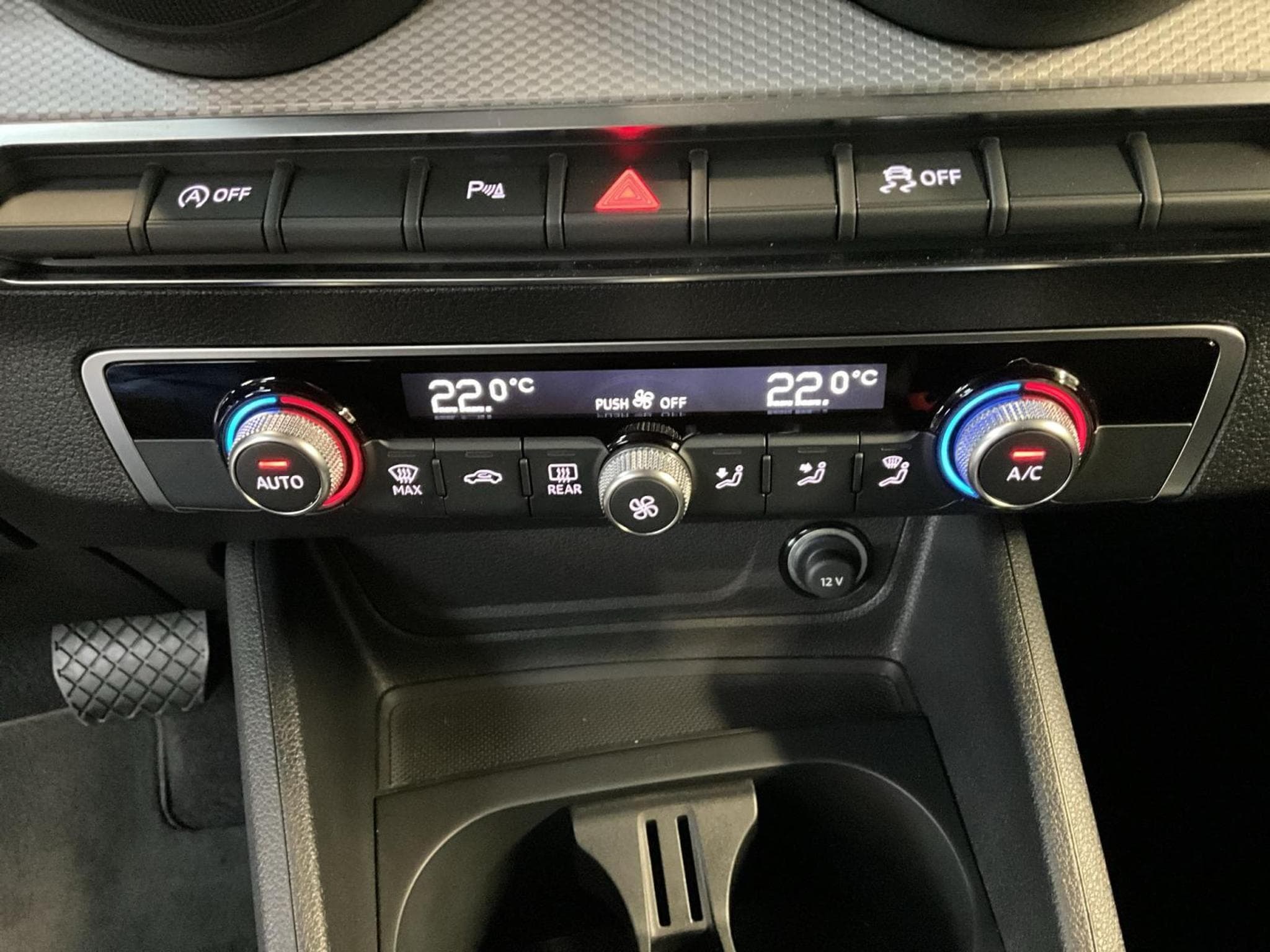 Audi Q2 Advanced+35TFSI+S-Tronic (2025) - Photo 20