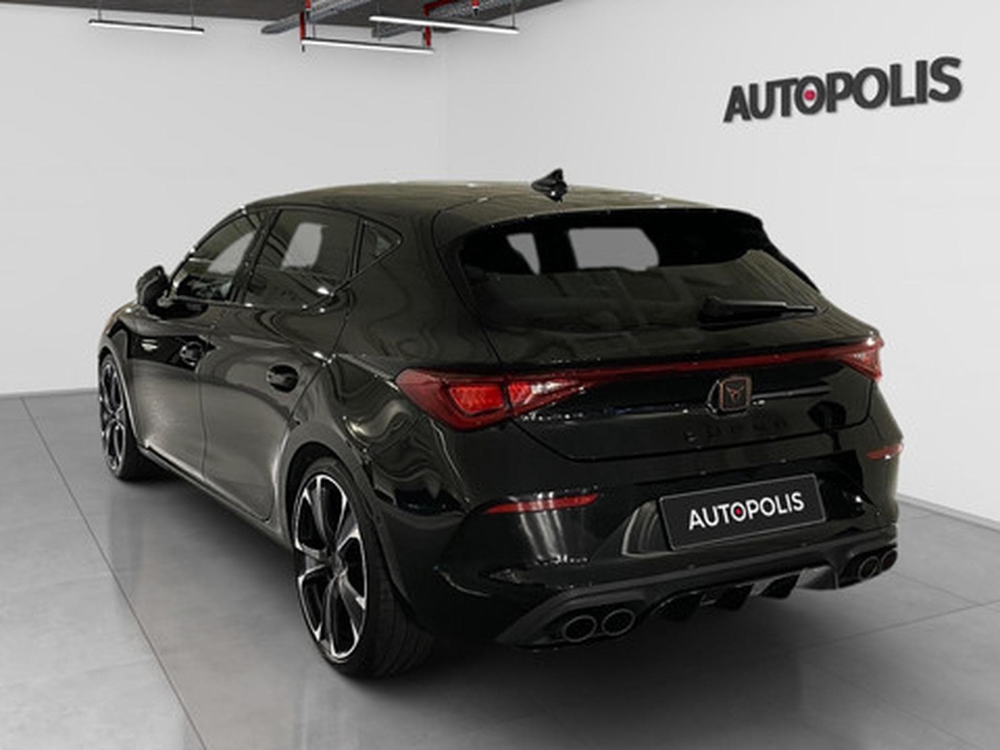 Cupra Leon 2.0 TSI EVO 221kW VZ DSG (2022) - Photo 18