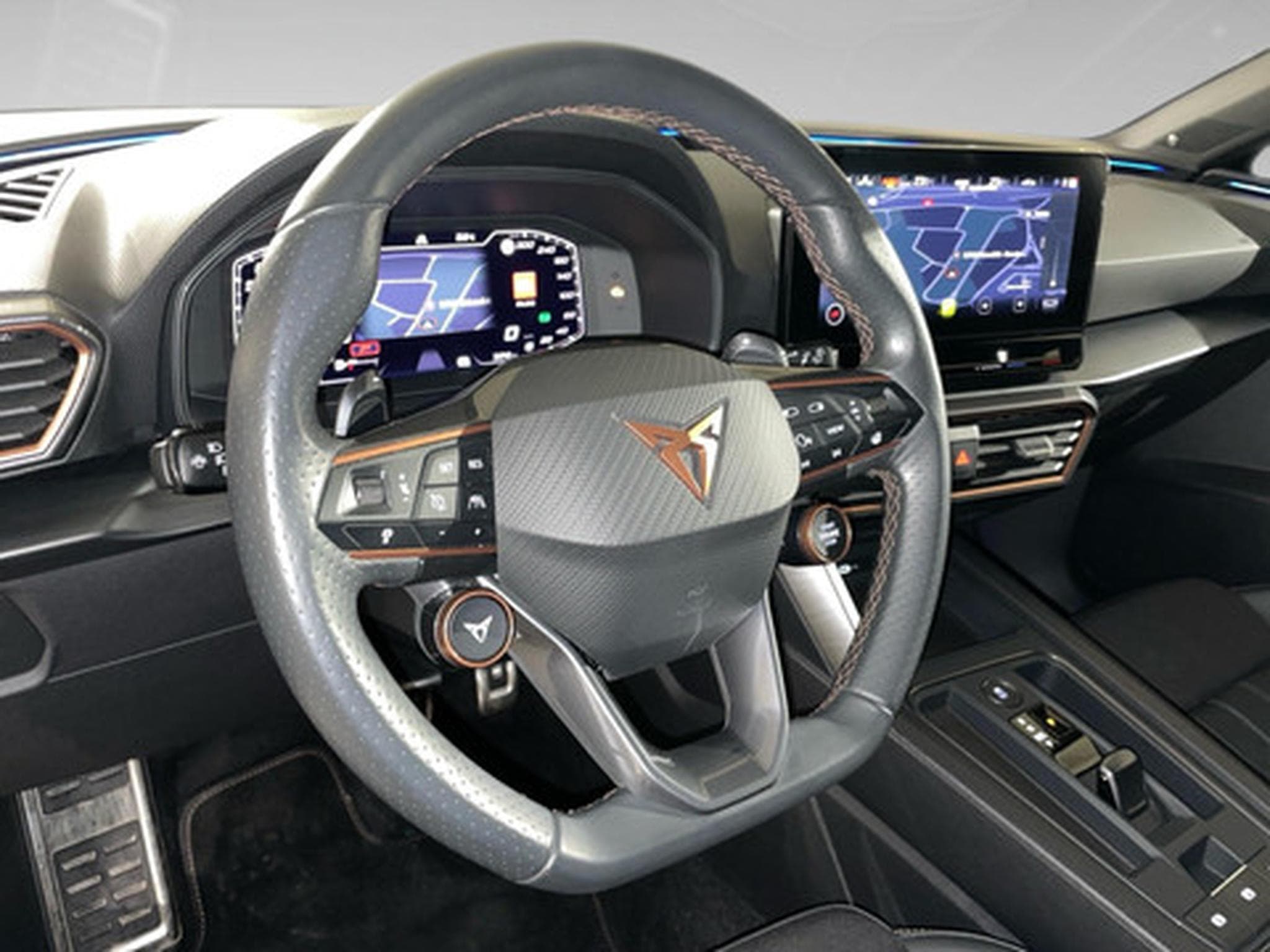Cupra Leon 2.0 TSI EVO 221kW VZ DSG (2022) - Photo 8