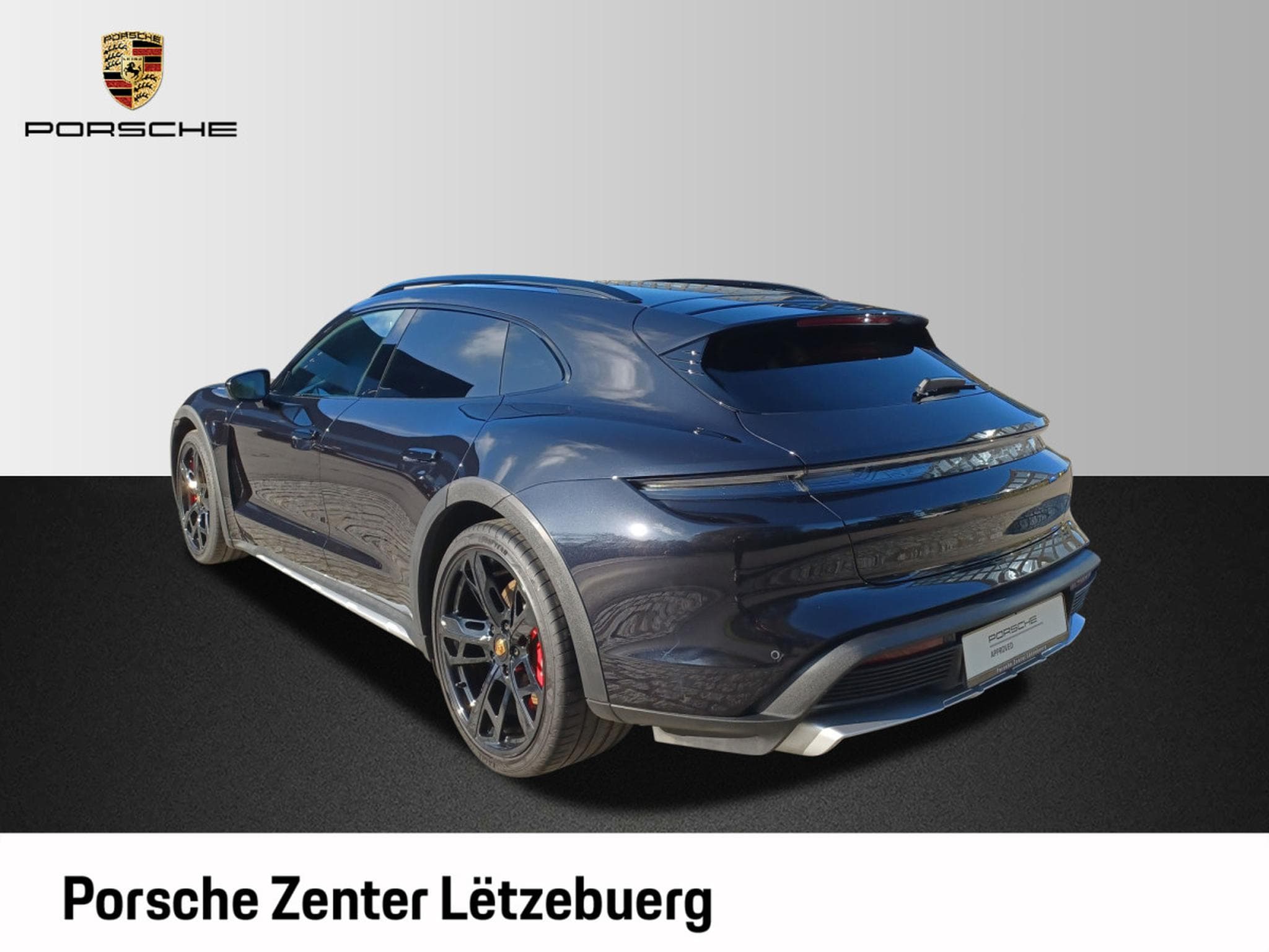 Porsche Taycan 4S Cross Turismo (2022) - Photo 3