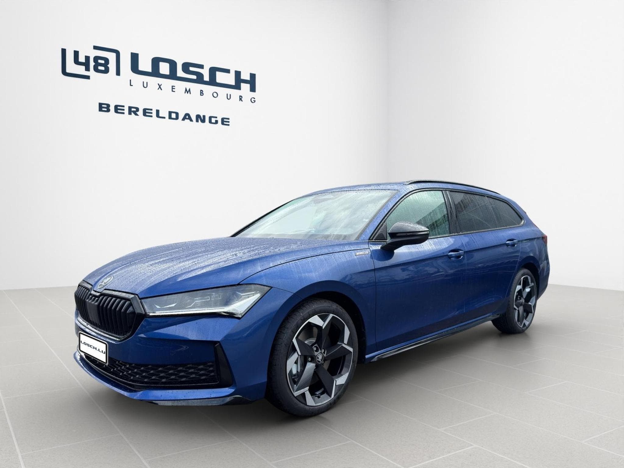 Skoda Superb Sportline (2026) - Photo 3