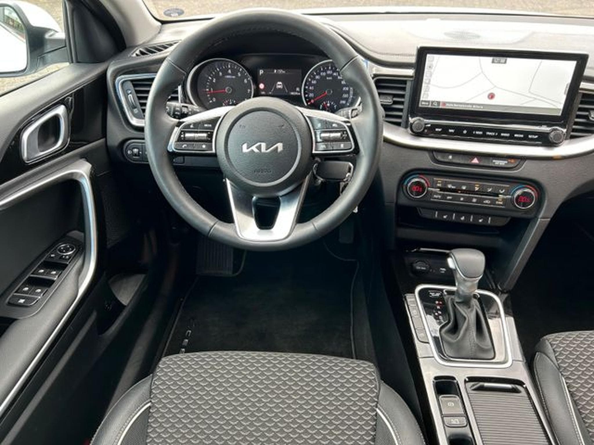 Kia XCeed XCeed 1.5T DCT Spirit LED Navi Kamera JBL SHZ (2025) - Photo 12