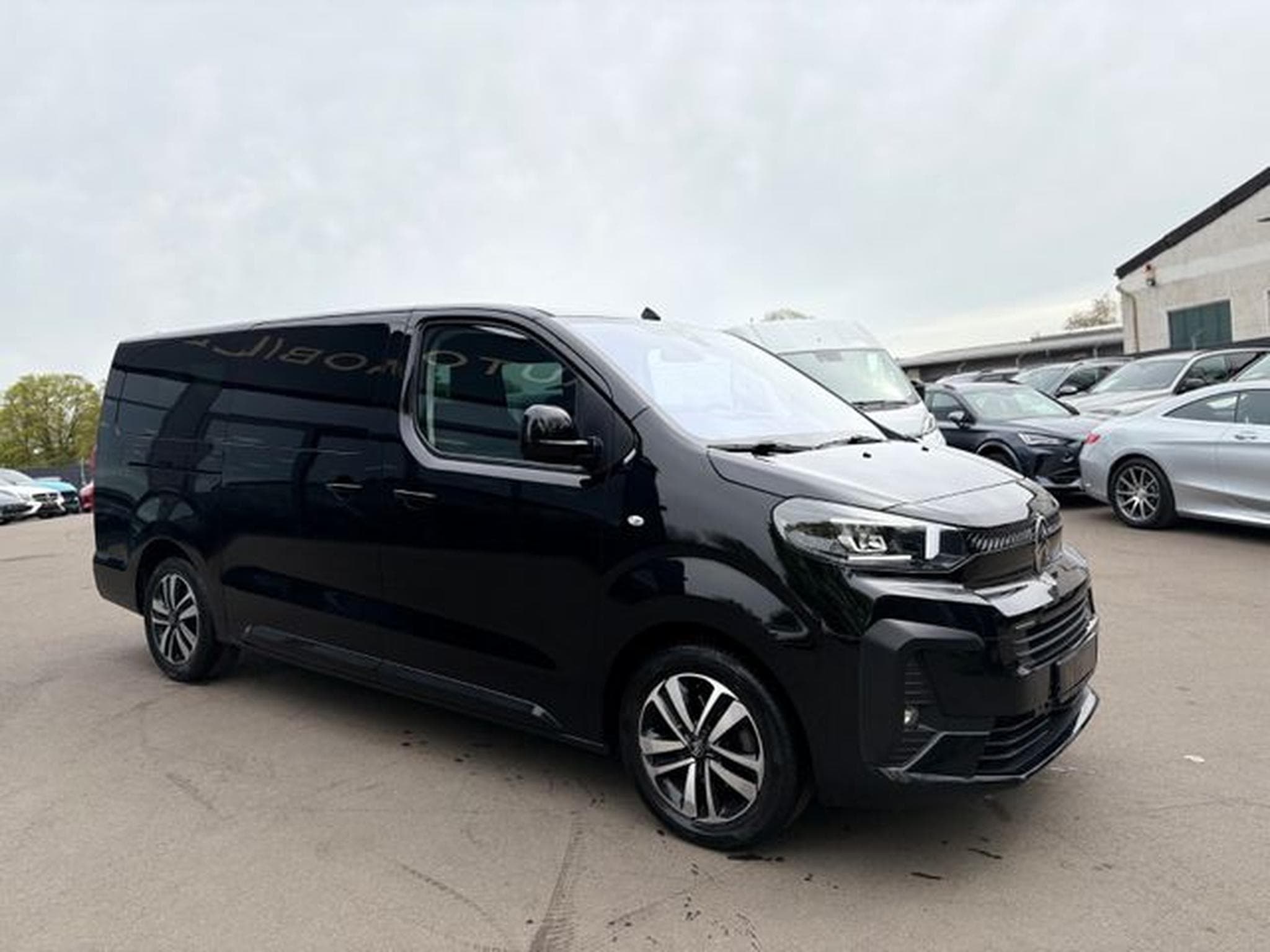 Citroën SpaceTourer SPACETOURER PLUS XL AUT..*1.HAND*NAVI*8 SITZER* (2024) - Photo 5