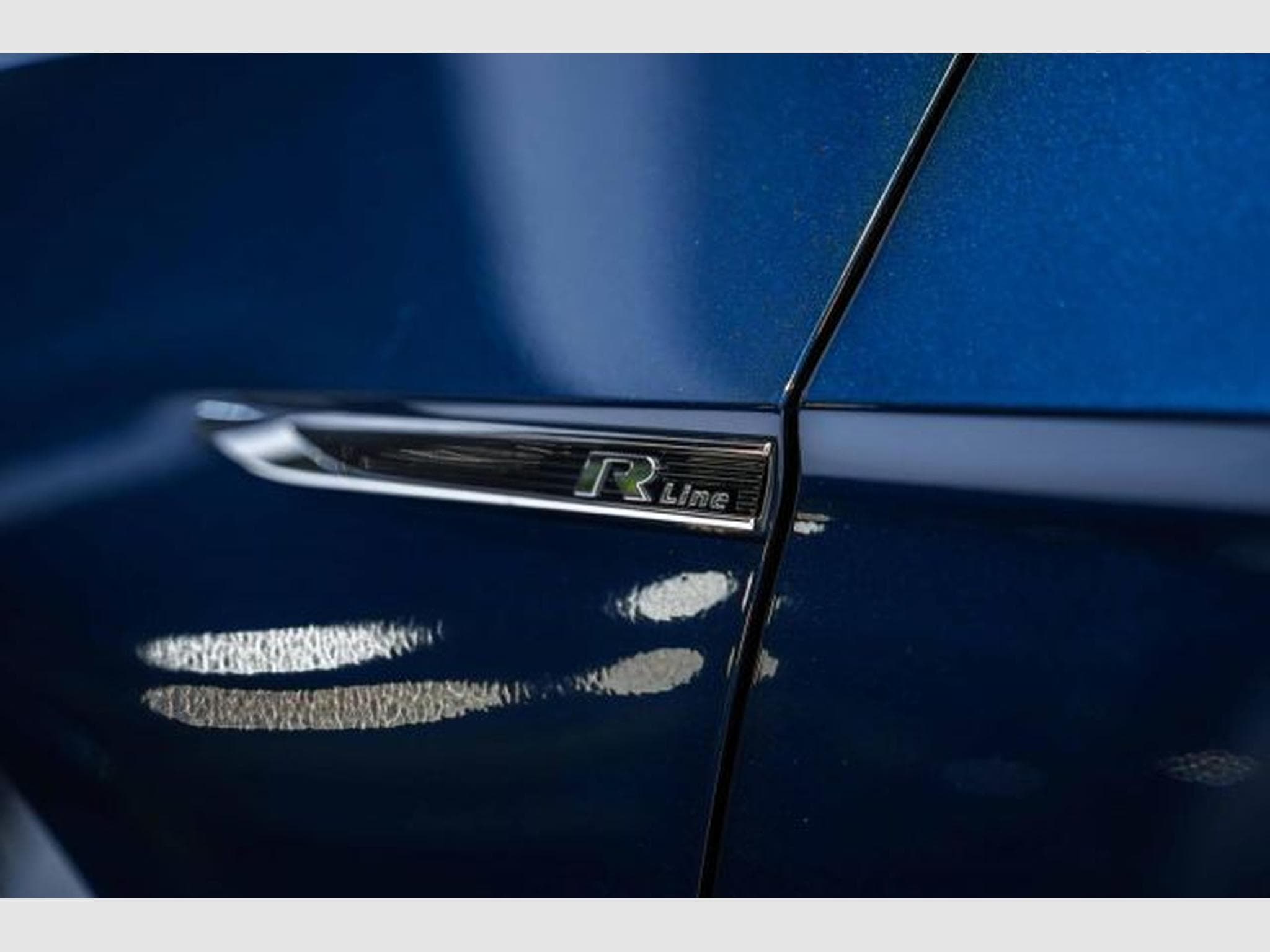 VW Passat Passat Variant 2.0 TDI DSG 2x R-Line STAHZG H&amp;K (2022) - Photo 10