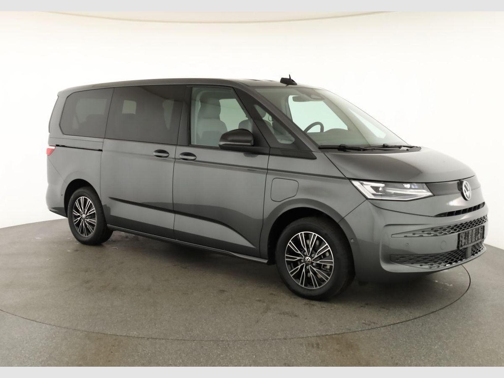 VW T7 eHybrid 4M Business (2026) - Photo 1