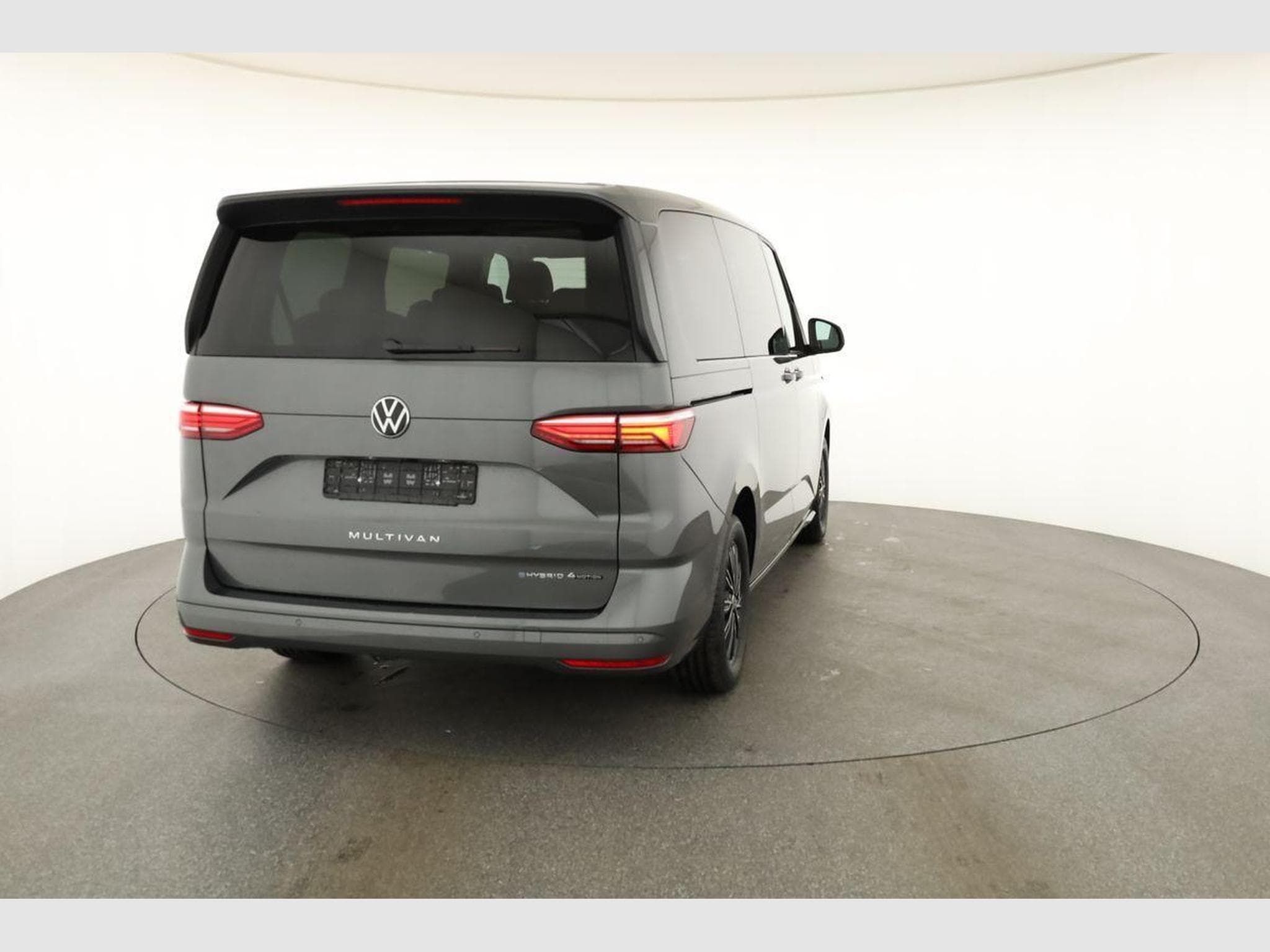 VW T7 eHybrid 4M Business (2026) - Photo 18