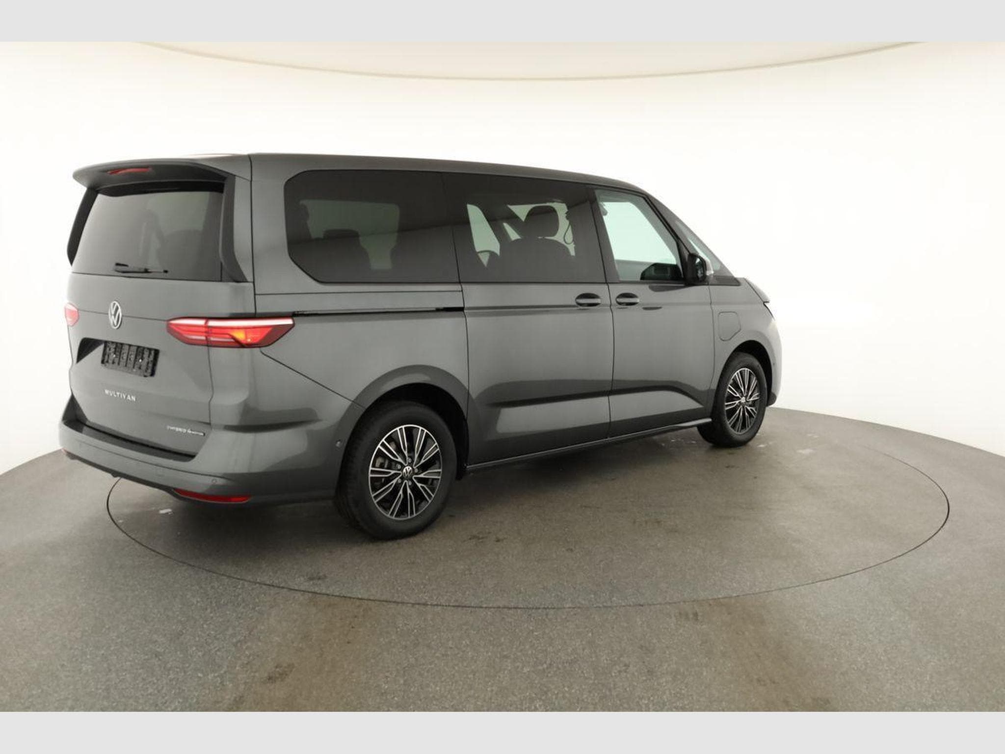 VW T7 eHybrid 4M Business (2026) - Photo 20