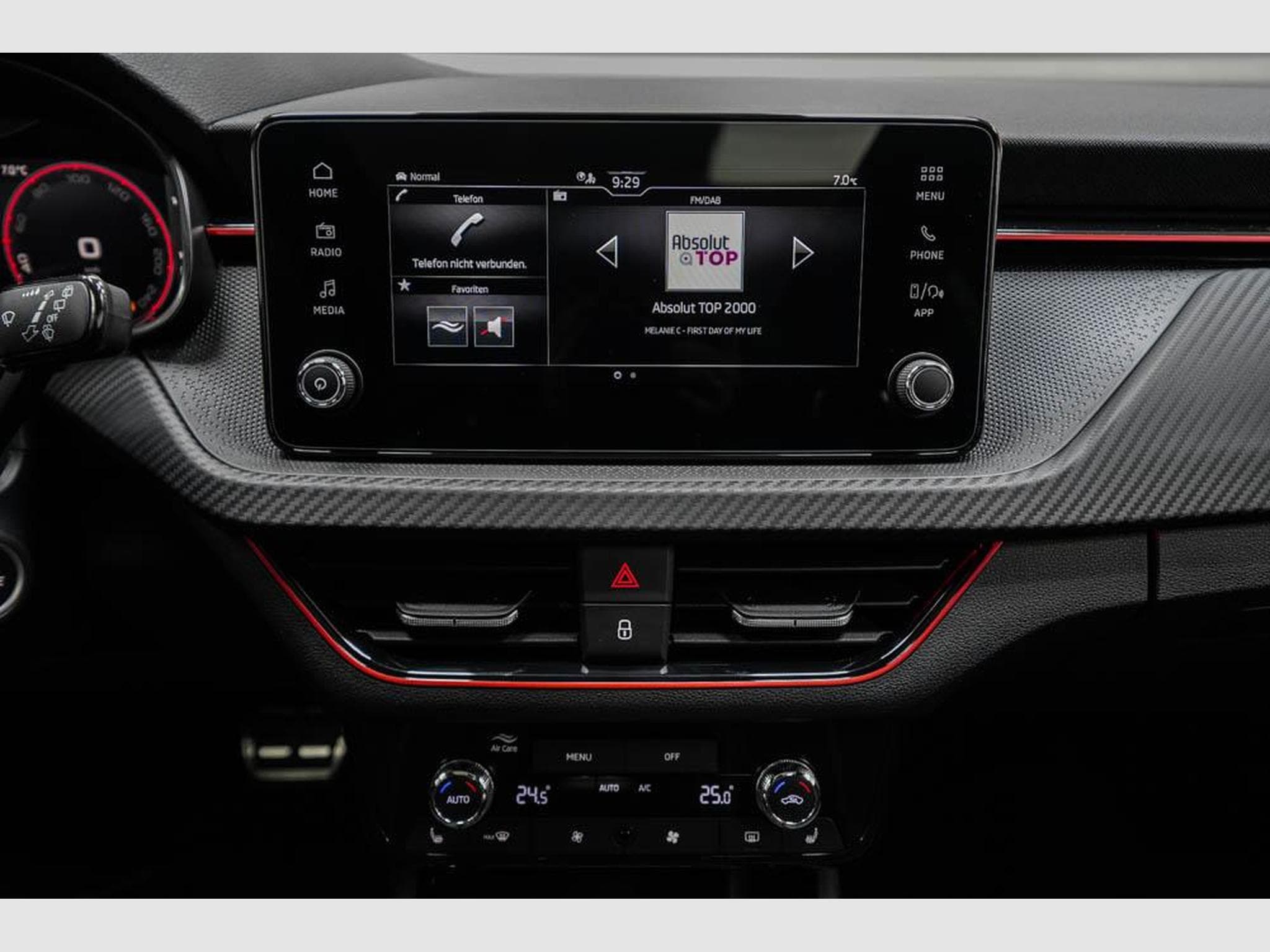Skoda Scala 1,0 TSI DSG (2025) - Photo 12