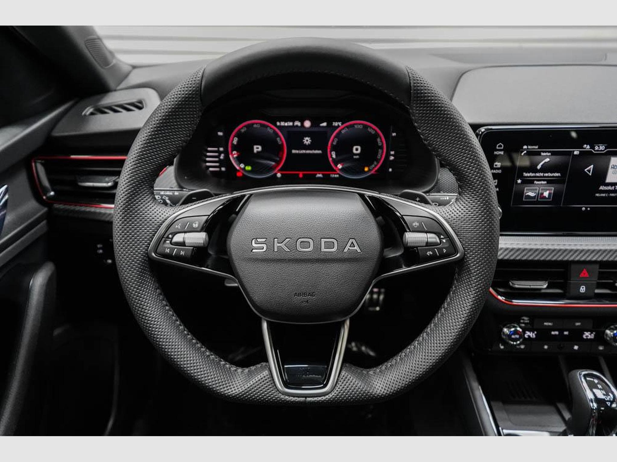 Skoda Scala 1,0 TSI DSG (2025) - Photo 9