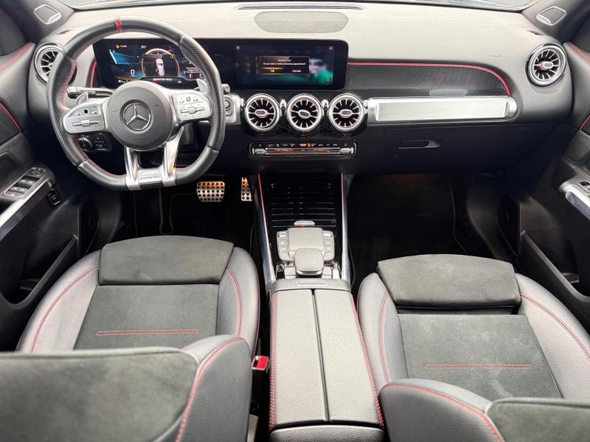 Mercedes GLB 35 AMG 4 MATIC Premium Plus / Essence (2021) - Photo 3