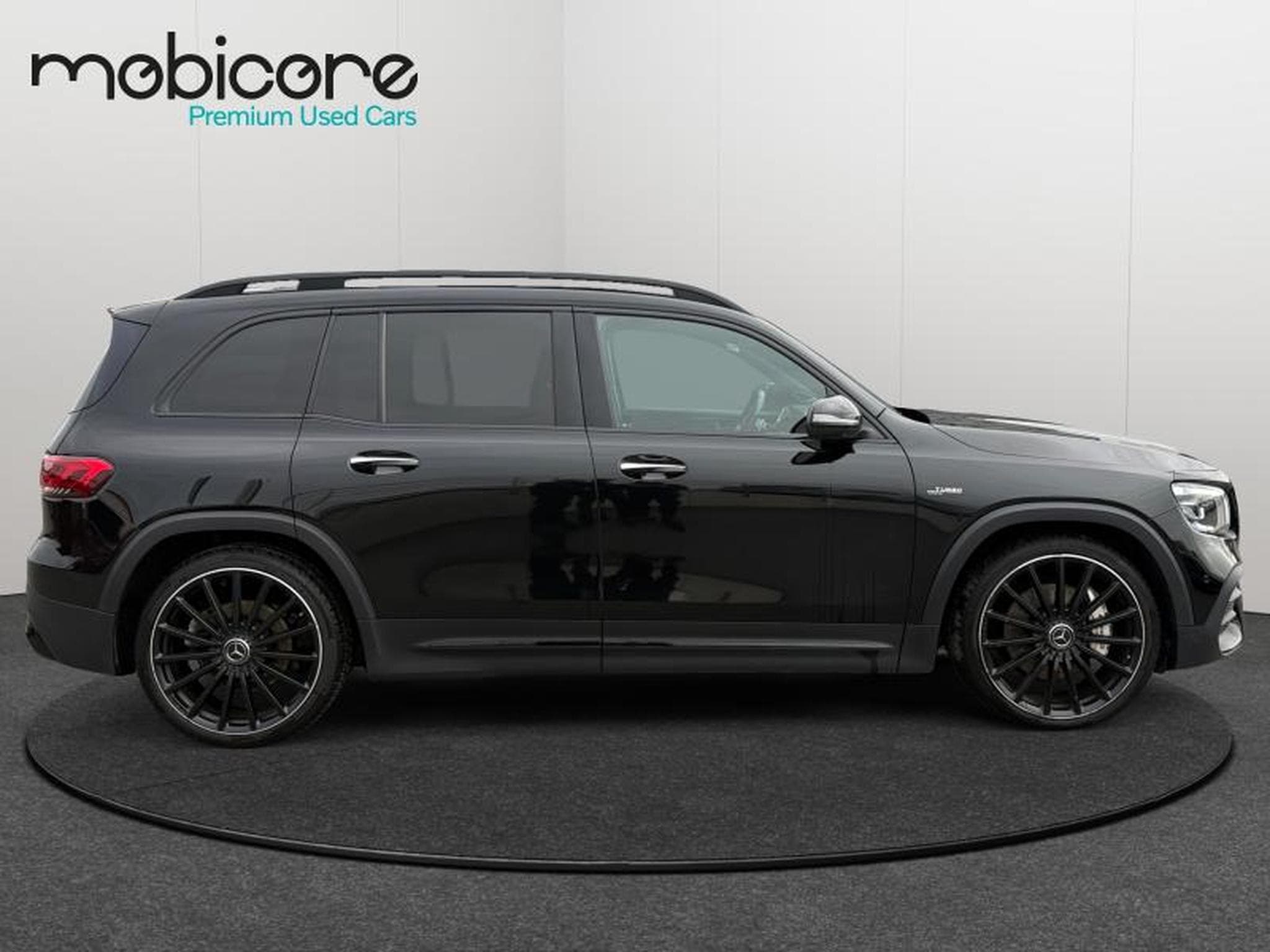 Mercedes GLB 35 AMG 4 MATIC Premium Plus / Essence (2021) - Photo 7