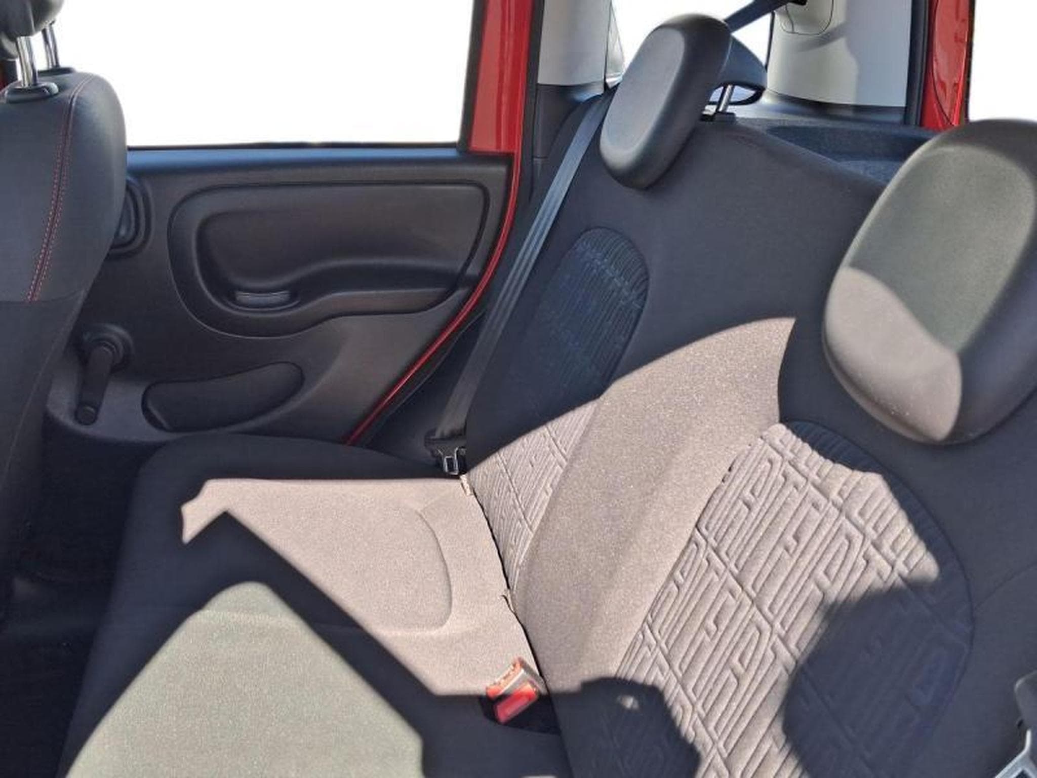 Fiat Panda RED 4Q (2022) - Photo 11