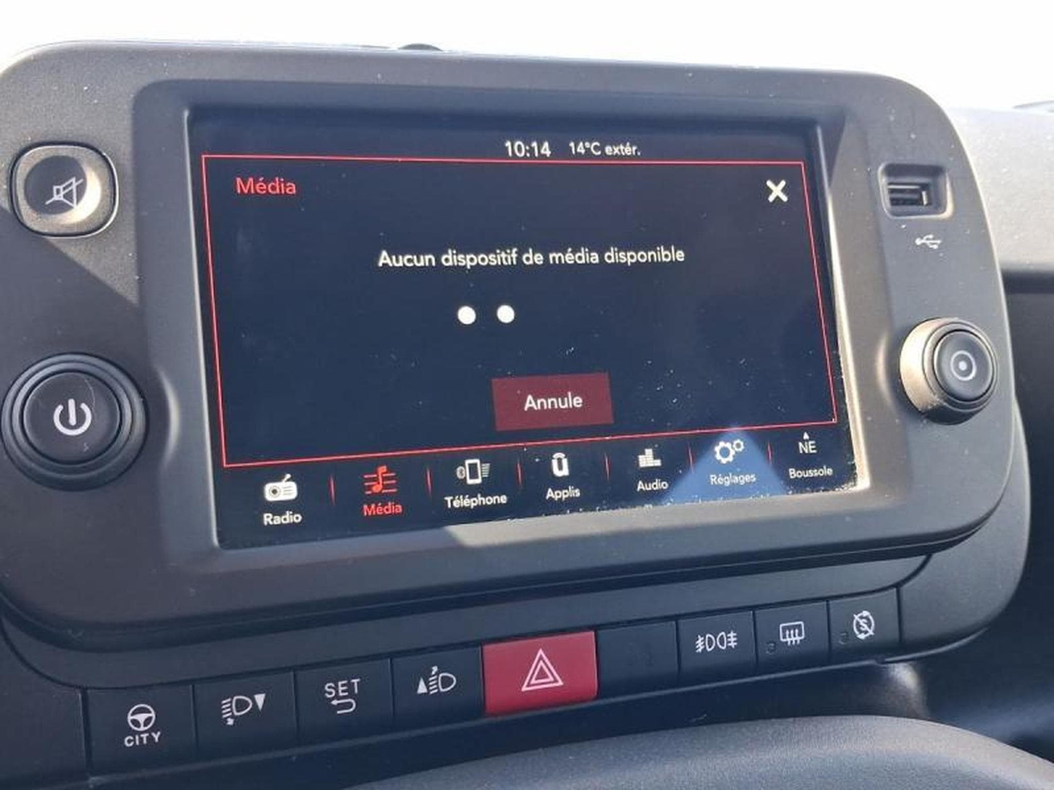 Fiat Panda RED 4Q (2022) - Photo 13