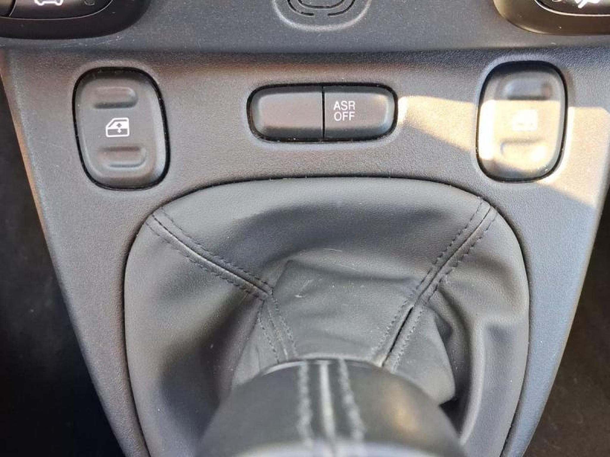 Fiat Panda RED 4Q (2022) - Photo 20