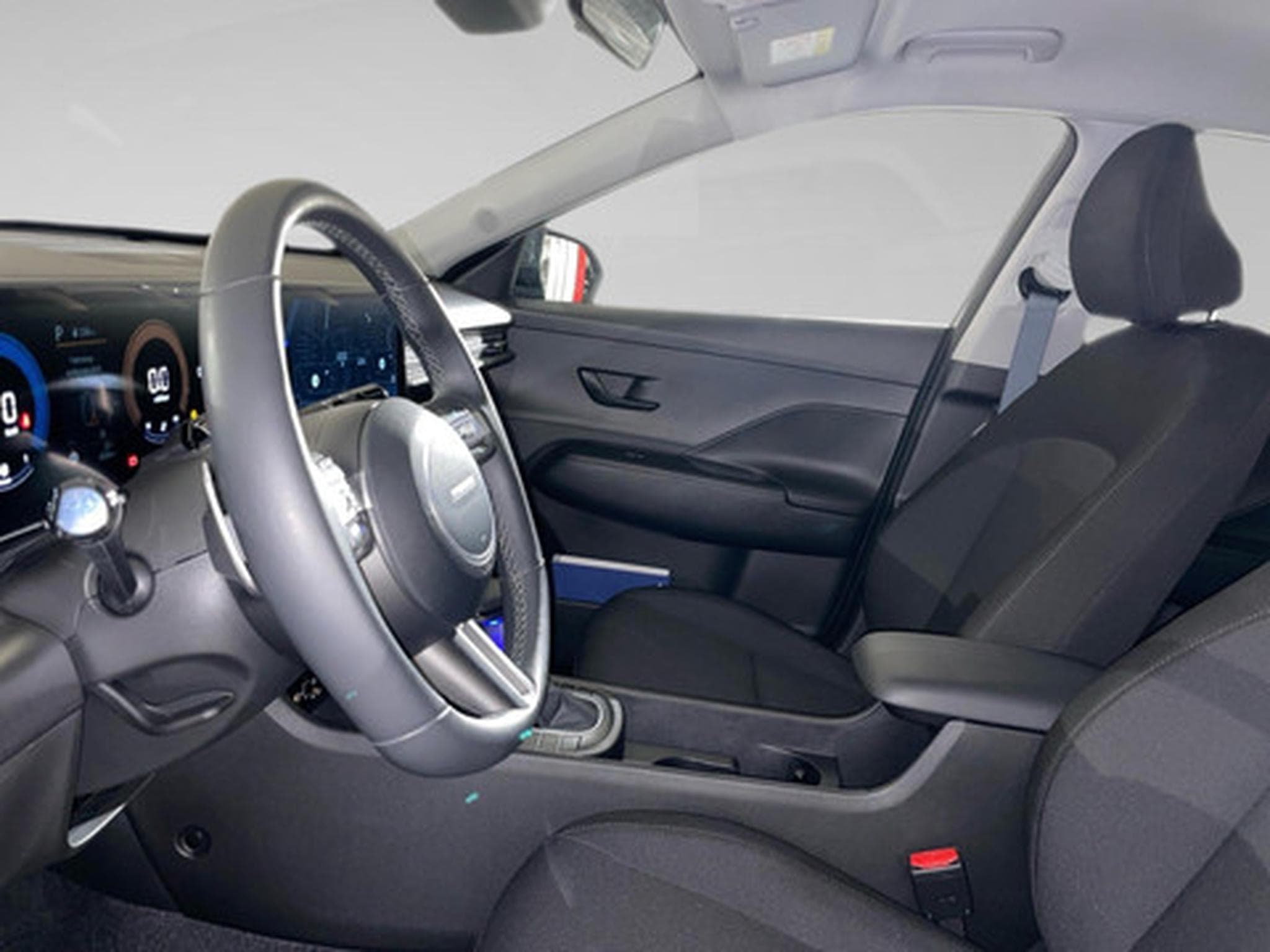 Hyundai Kona 1.6 T-GDI Techno 48V 7-DCT (2025) - Photo 4
