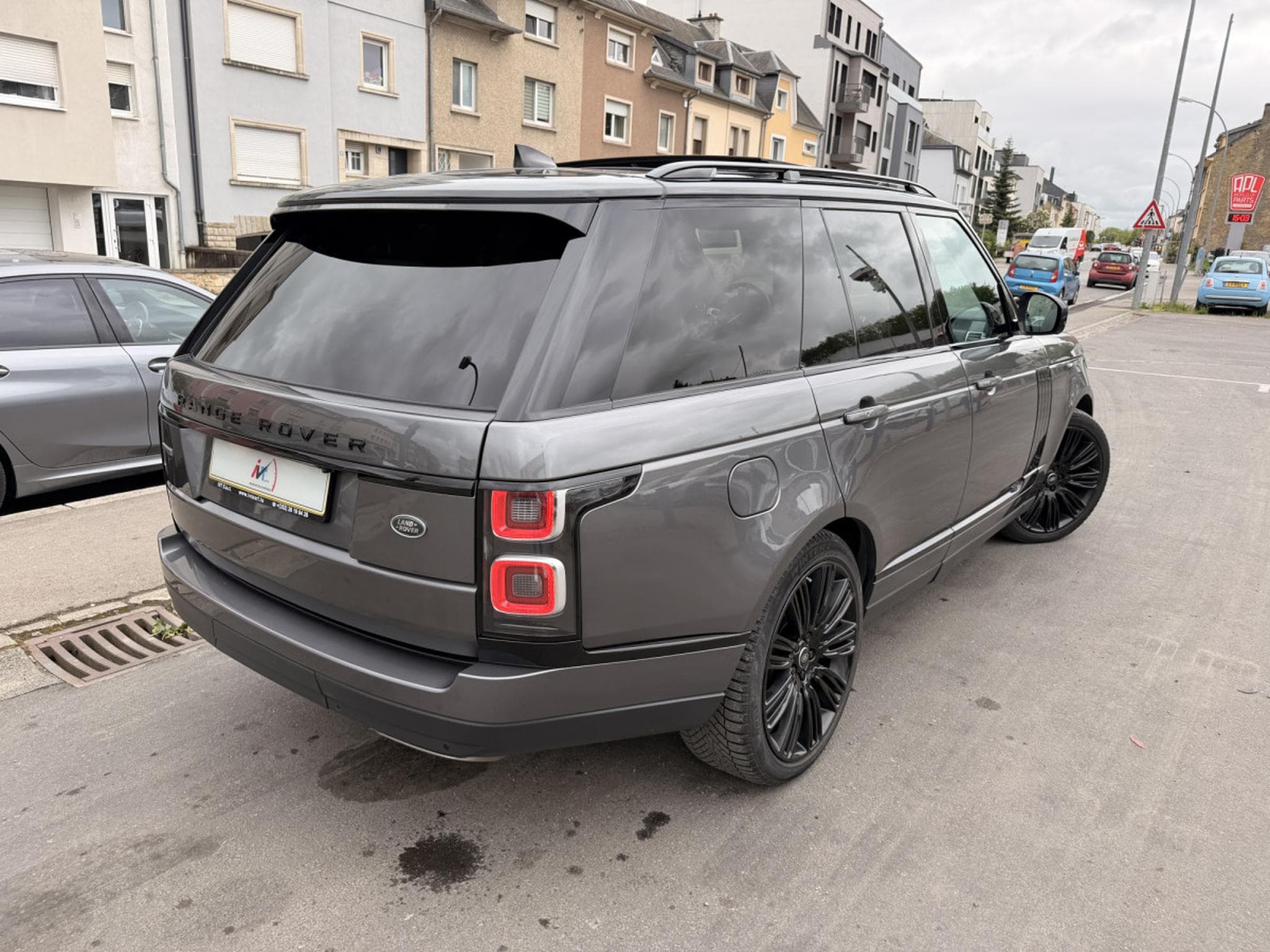 Land-Rover Range Rover 4.4 SDV8 340 Autobiography (2018) - Photo 5