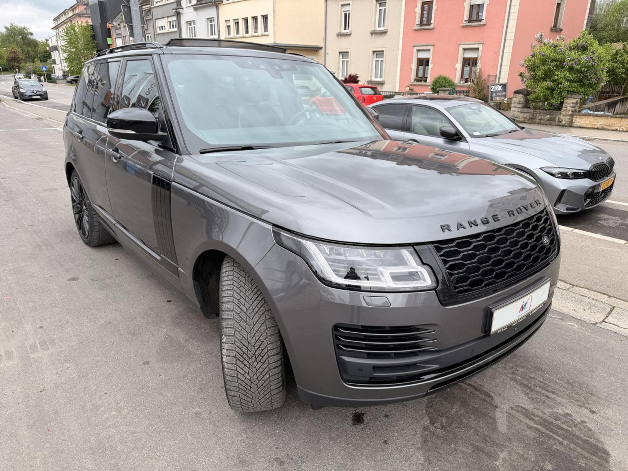 Land-Rover Range Rover 4.4 SDV8 340 Autobiography (2018) - Photo 8