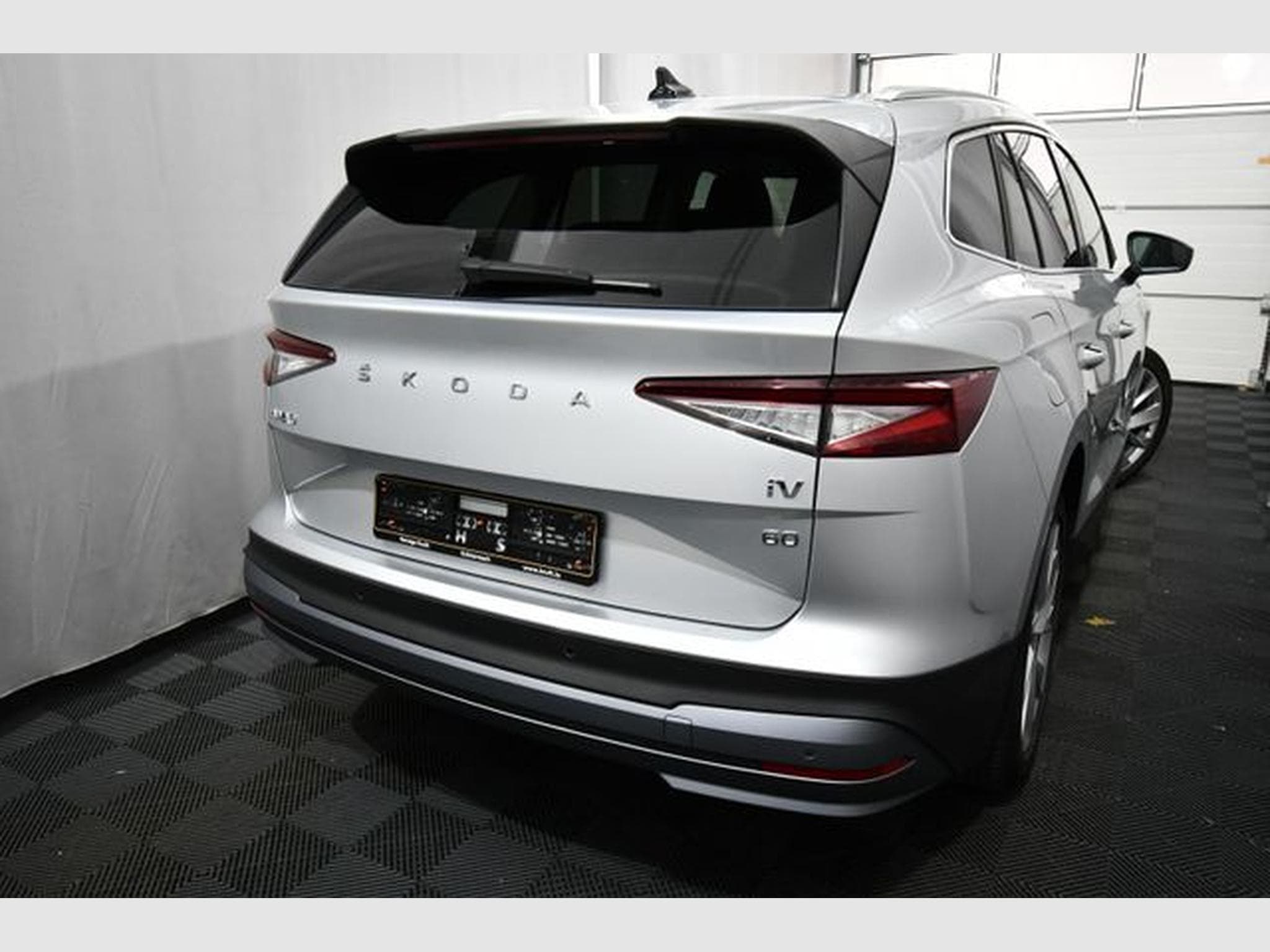 Skoda Enyaq Enyaq IV 60, Leder, AHK, Pano., Area View, HuD (2023) - Photo 4