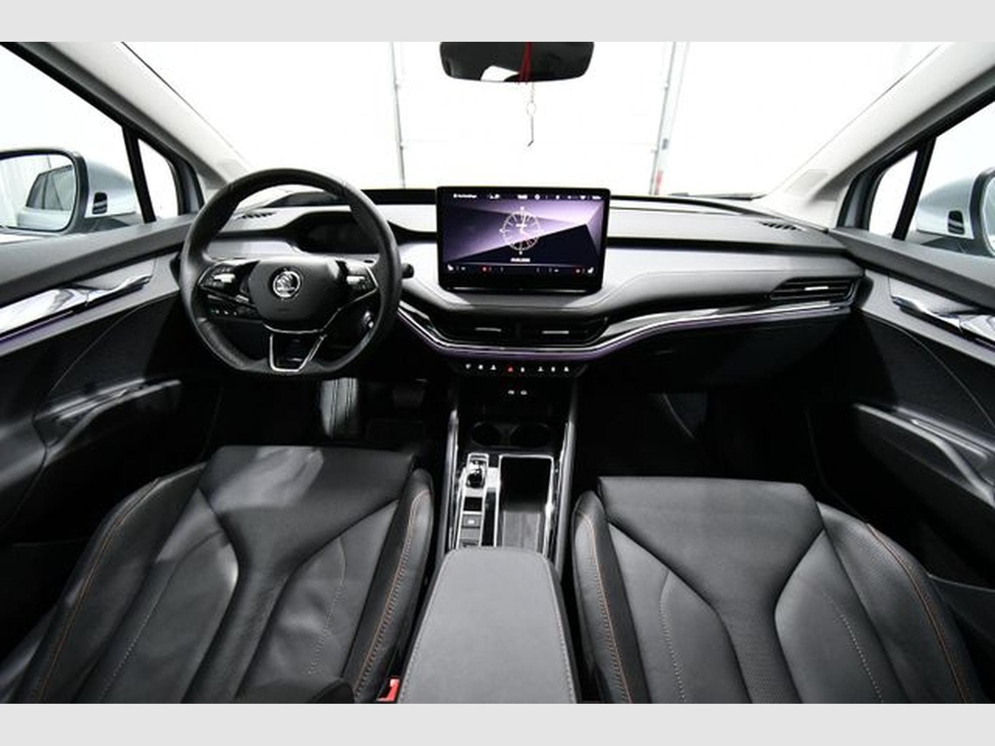 Skoda Enyaq Enyaq IV 60, Leder, AHK, Pano., Area View, HuD (2023) - Photo 8