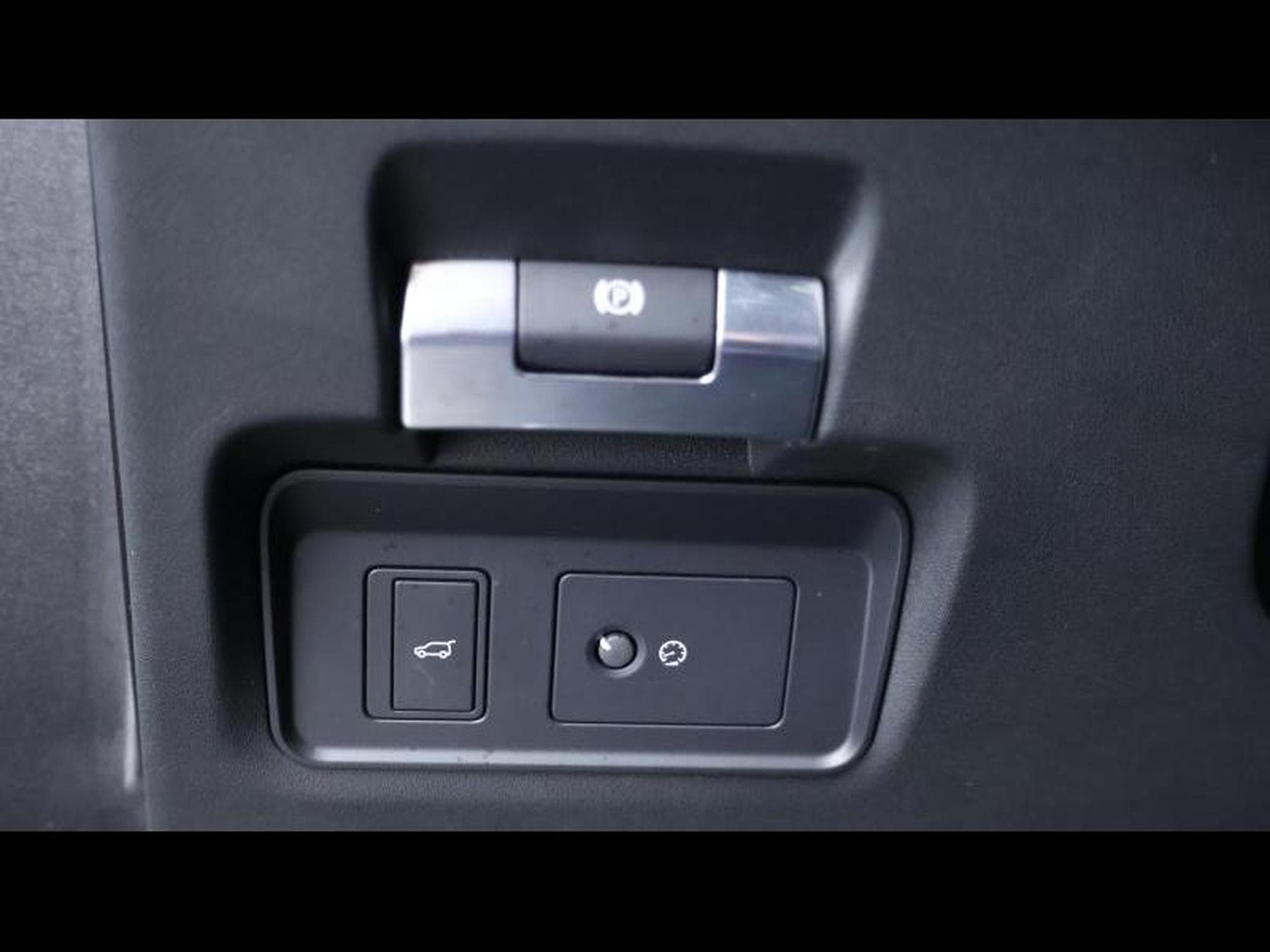 Land-Rover Range Rover Evoque D165 S R-Dynamic AWD Auto (2023) - Photo 25