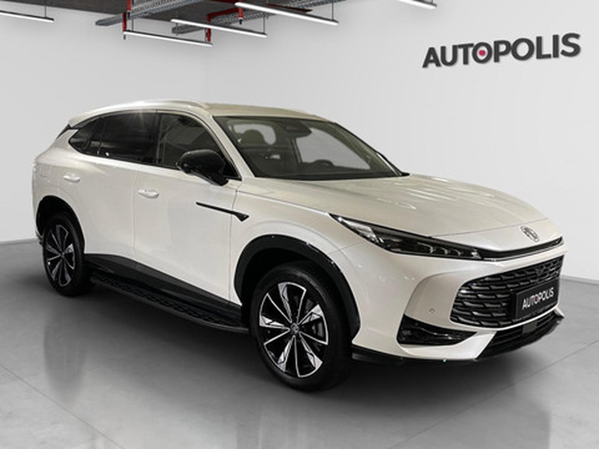MG HS 1.5T Luxury Plug-In (2024) - Photo 18