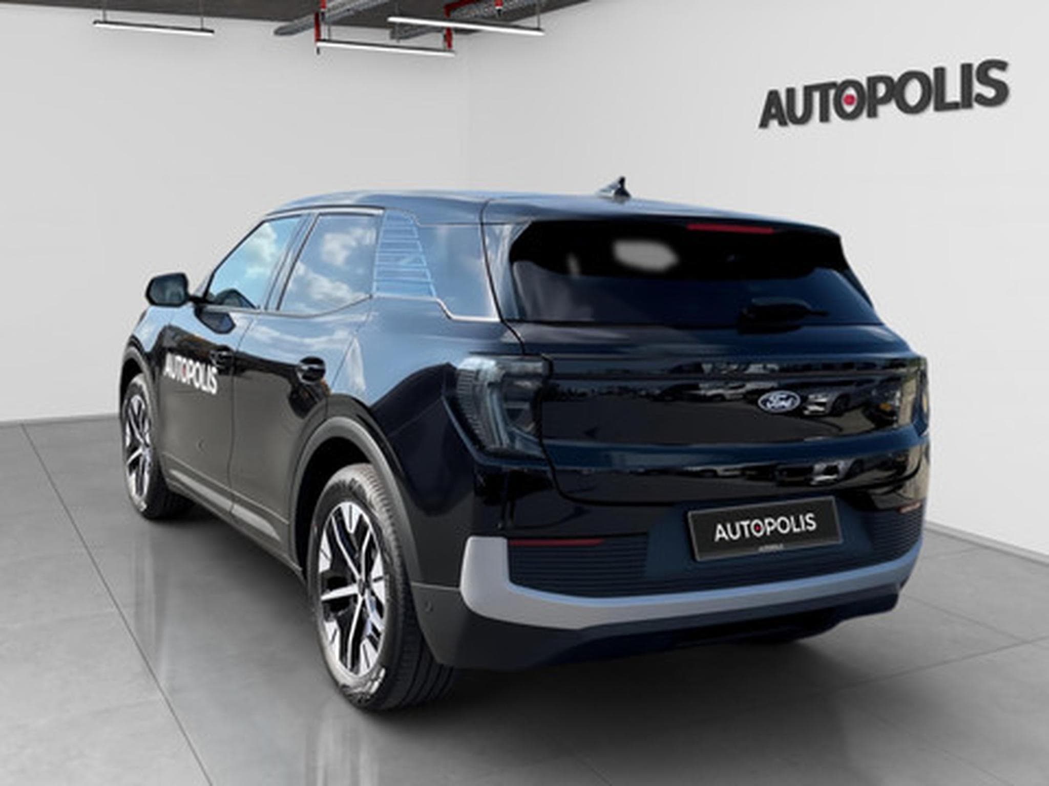 Ford Explorer 77kWh Extended Range RWD (2024) - Photo 18