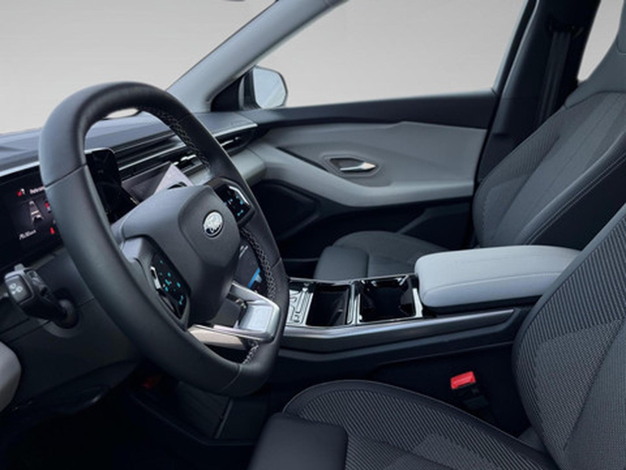 Ford Explorer 77kWh Extended Range RWD (2024) - Photo 4