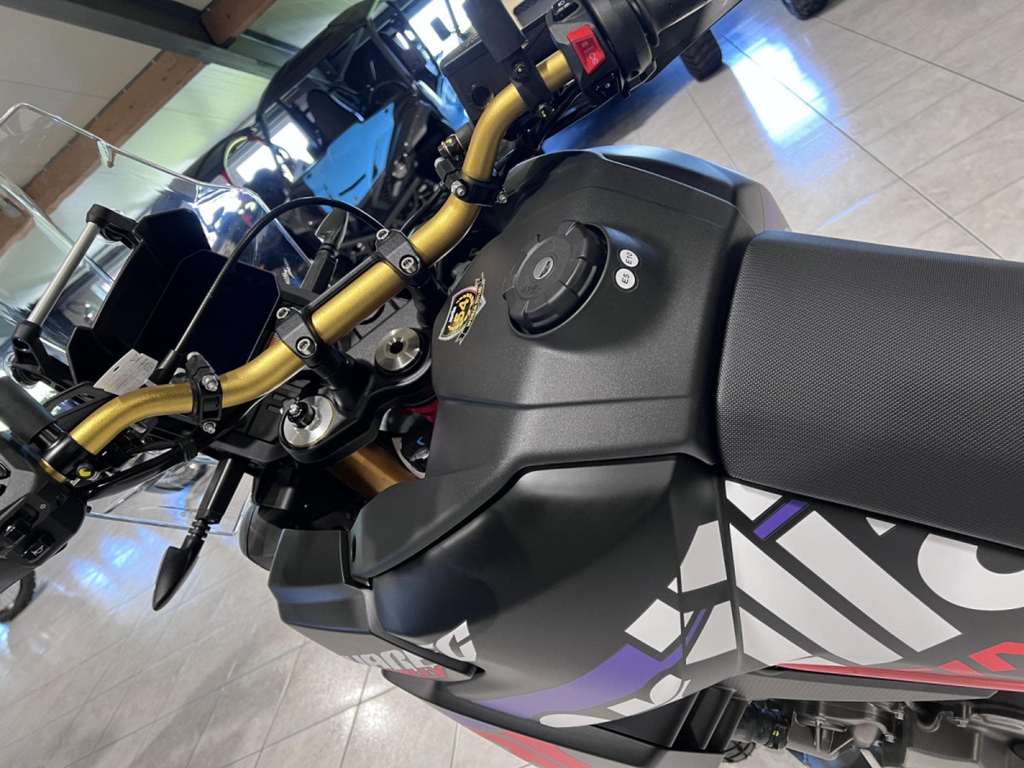 Aprilia Tuareg 660 Rally aussi en 35 KW (2026) - Photo 6