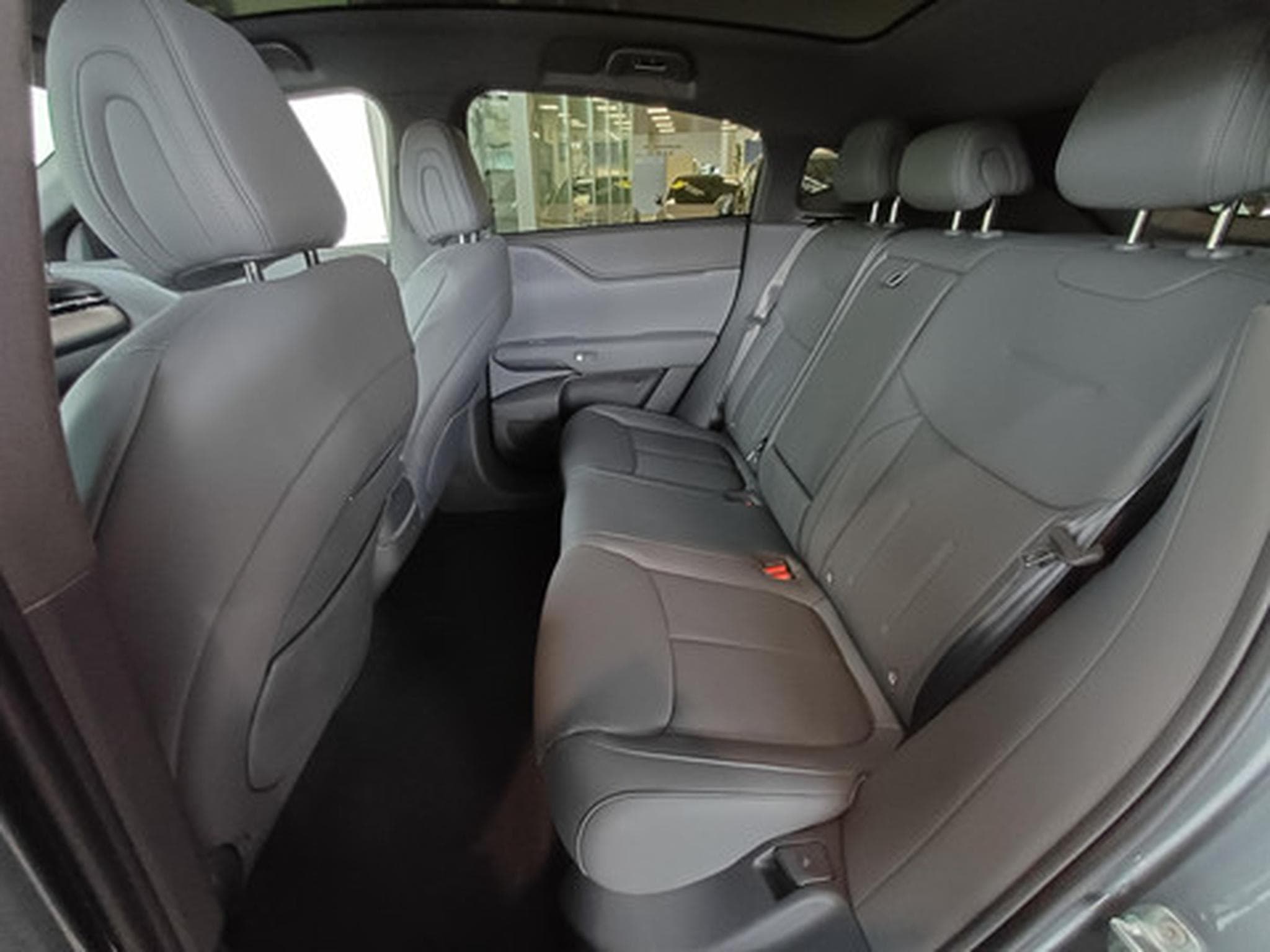Xpeng G6 BEV 81KWH Performance AWD (2026) - Photo 9