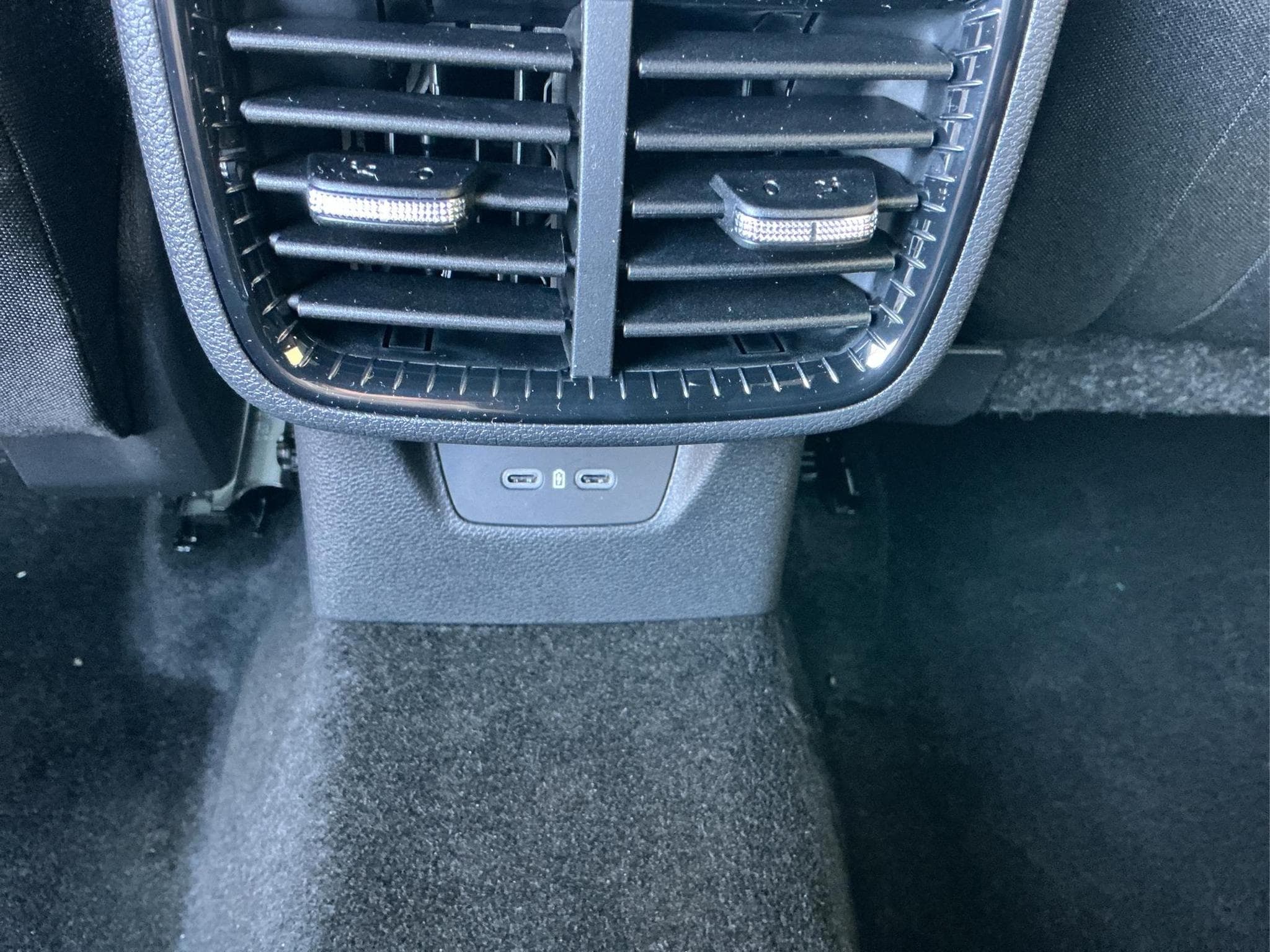 Skoda Fabia Monte Carlo (2026) - Photo 16