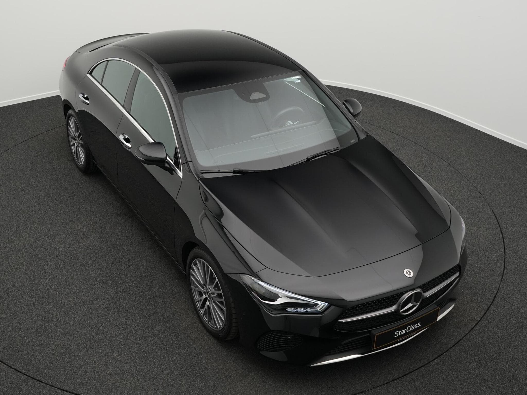 Mercedes CLA 180 d Progressive Cpe LED+18"+Keyless+Kamera (2024) - Photo 10