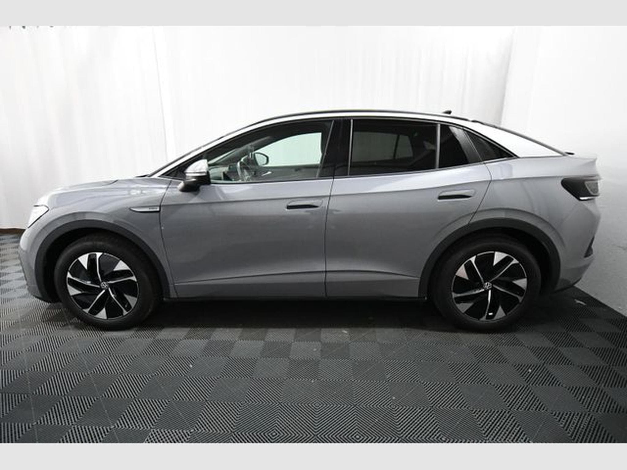 VW ID.5 ID.5 Pro Perf. 150 kW, AHK, Navi DP, 19", Area V (2023) - Photo 2