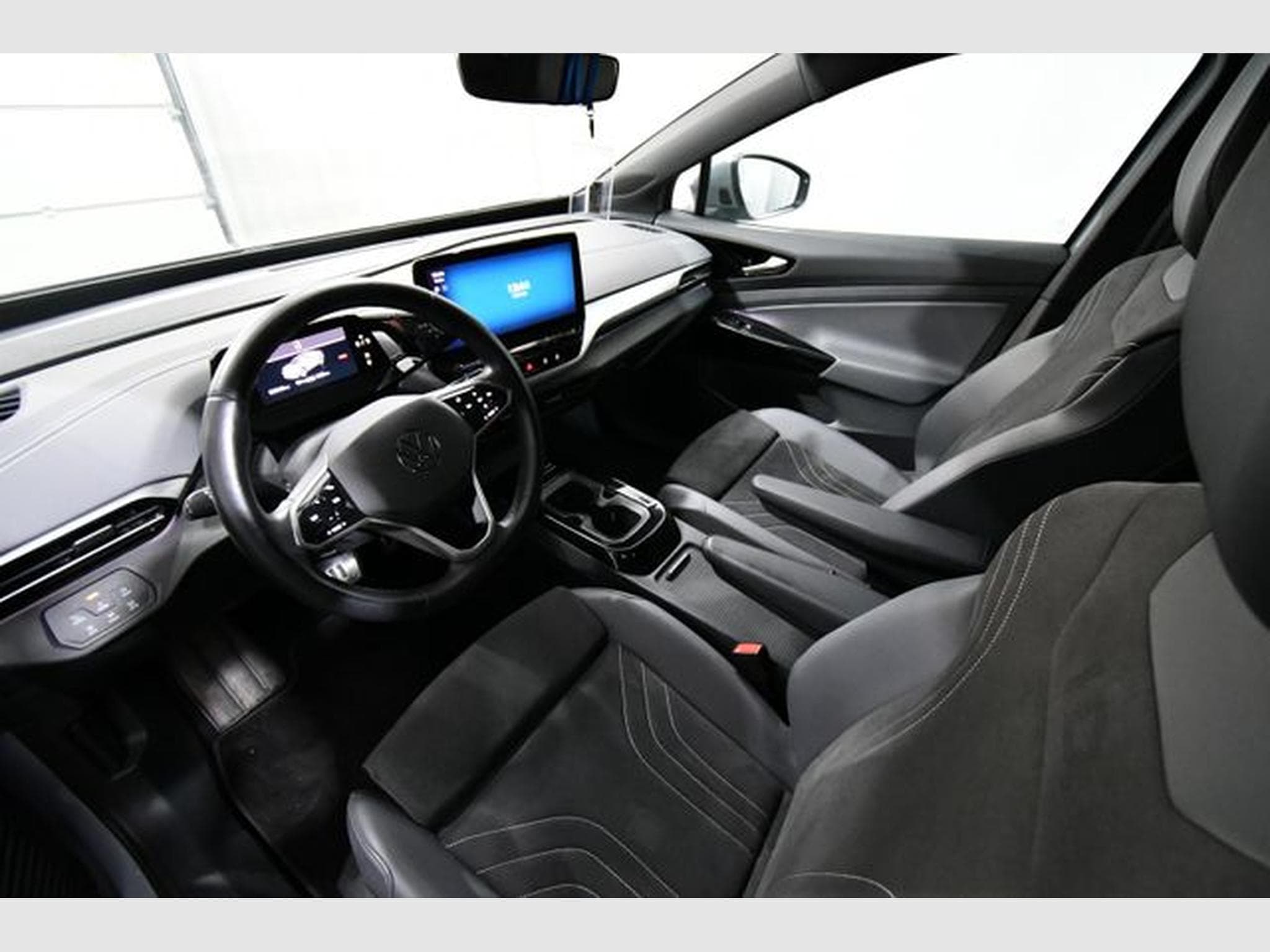 VW ID.5 ID.5 Pro Perf. 150 kW, AHK, Navi DP, 19", Area V (2023) - Photo 6