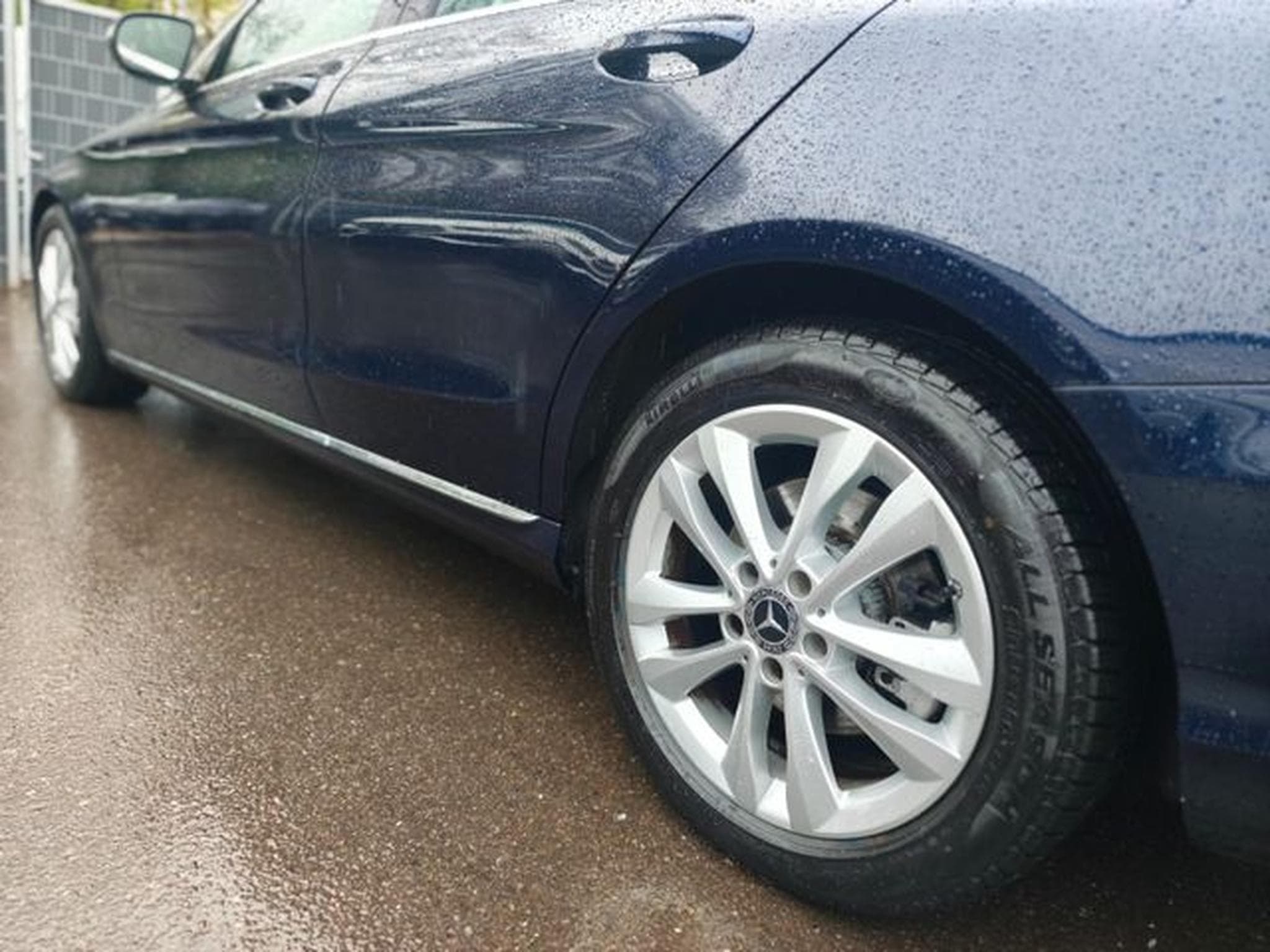 Mercedes C 200 C 200 T AVANTGARDE *VOLLLED*KAMERA*AHK*FACELIFT* (2019) - Photo 10